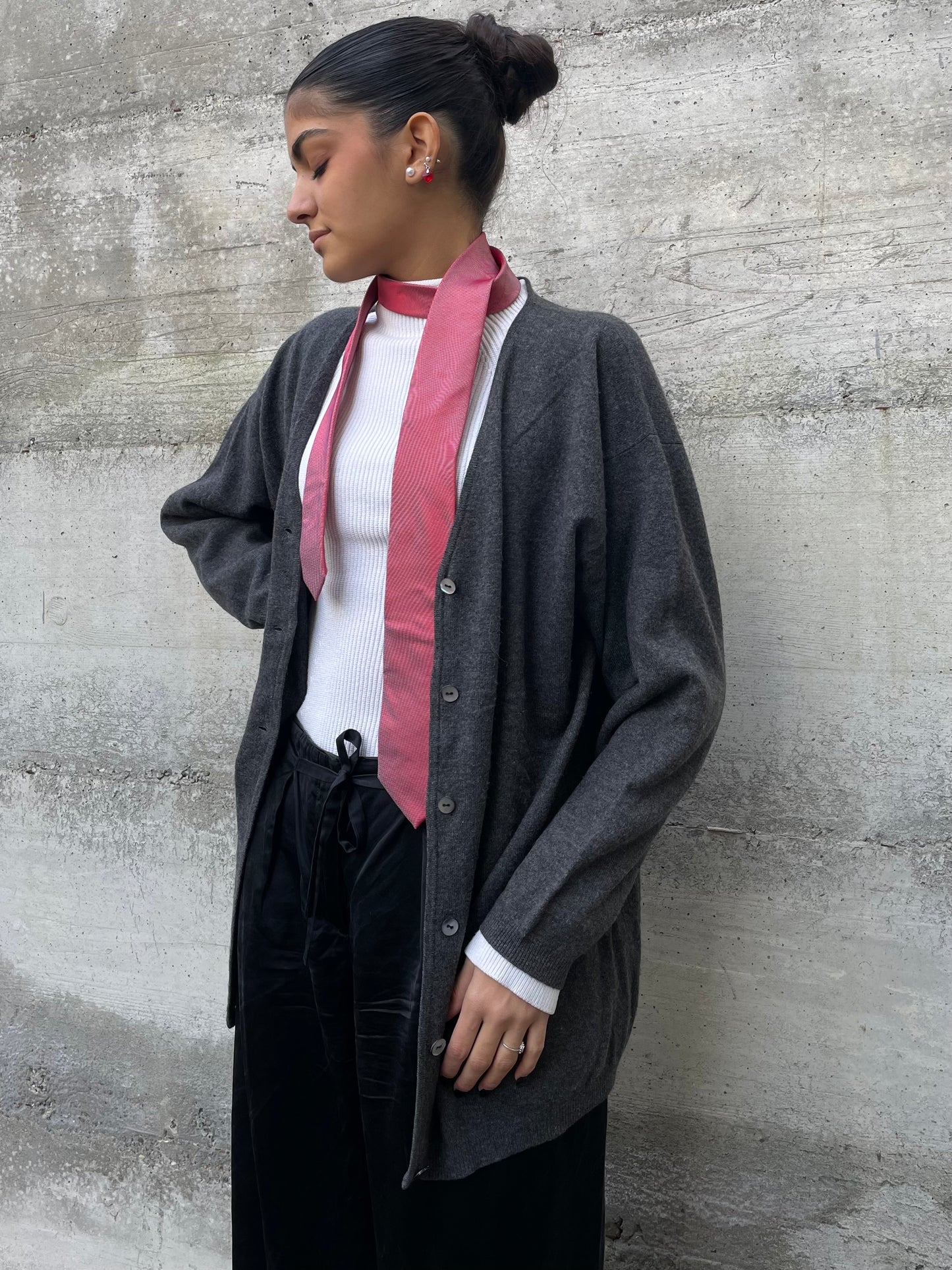 Cardigan sartoriale grigio 100% cashmere