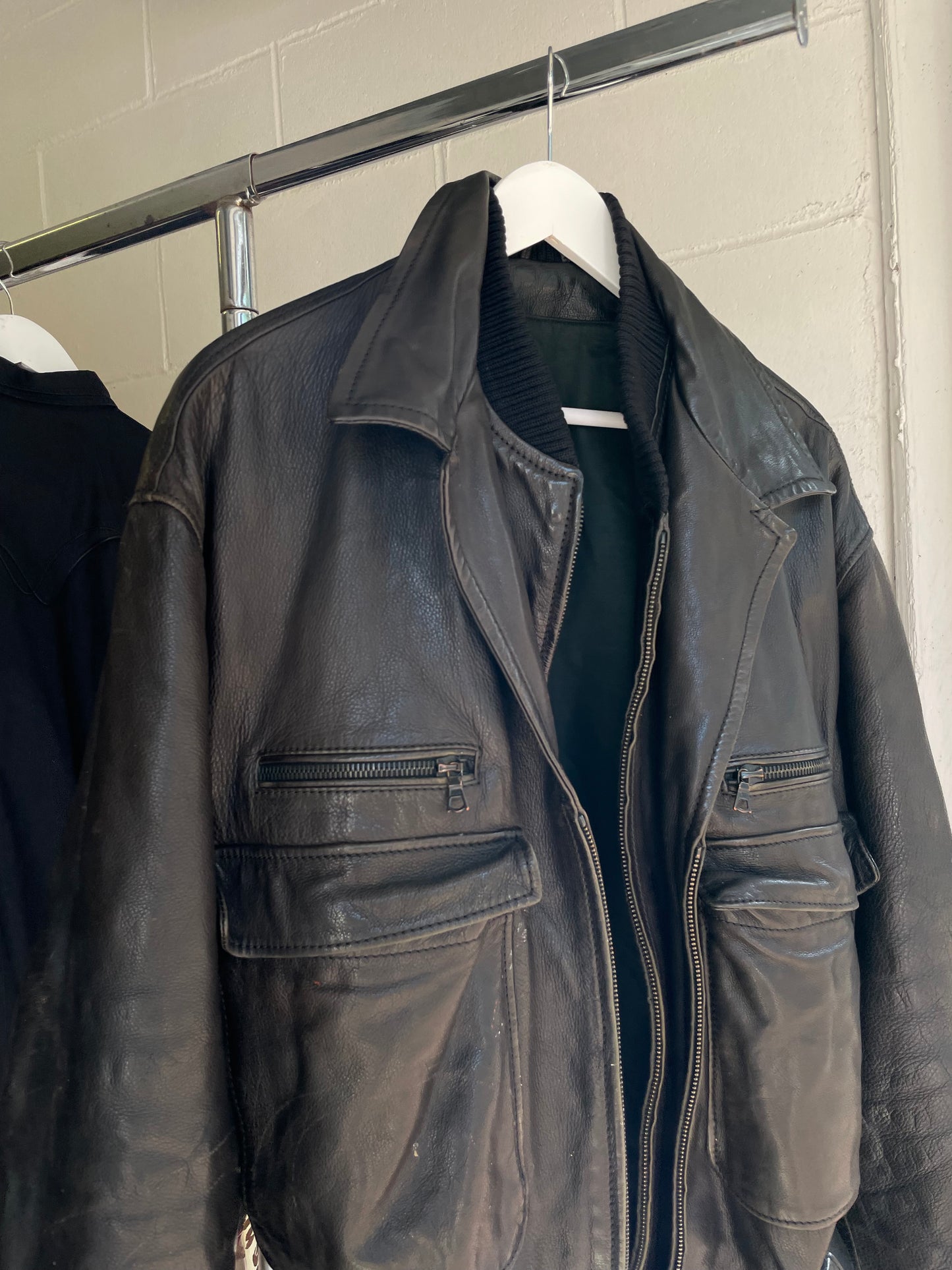 Chiodo vintage distressed in vera pelle - L uomo