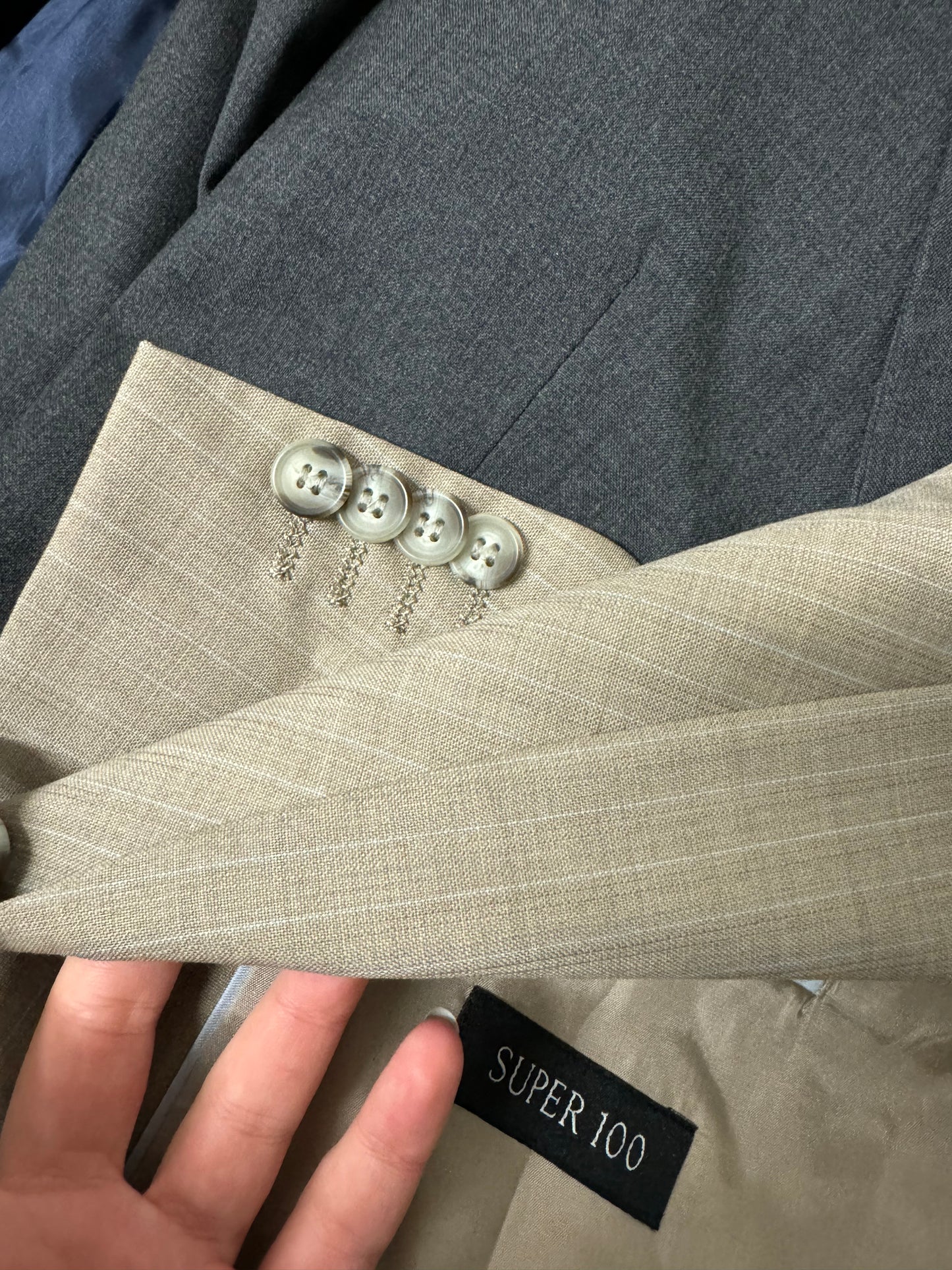 Blazer in fresco lana vergine superfine beige gessato