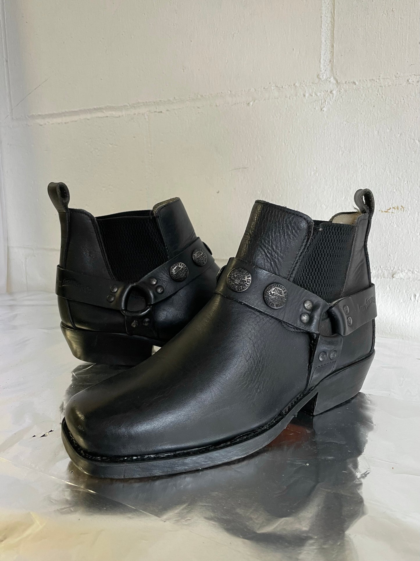 EU 38 - Kentucky boots bassi Levi's Strauss vera pelle neri