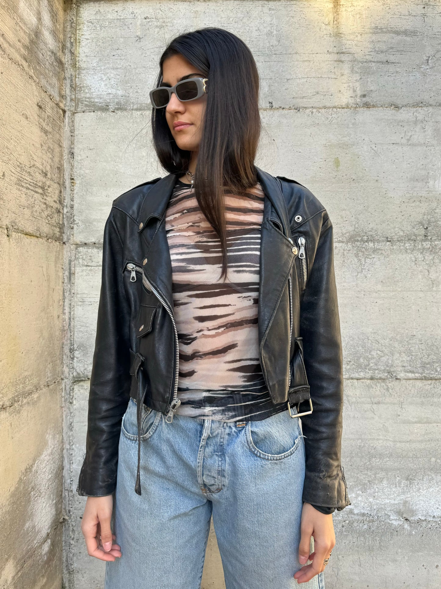 Chiodo crop in vera pelle nappata effetto used