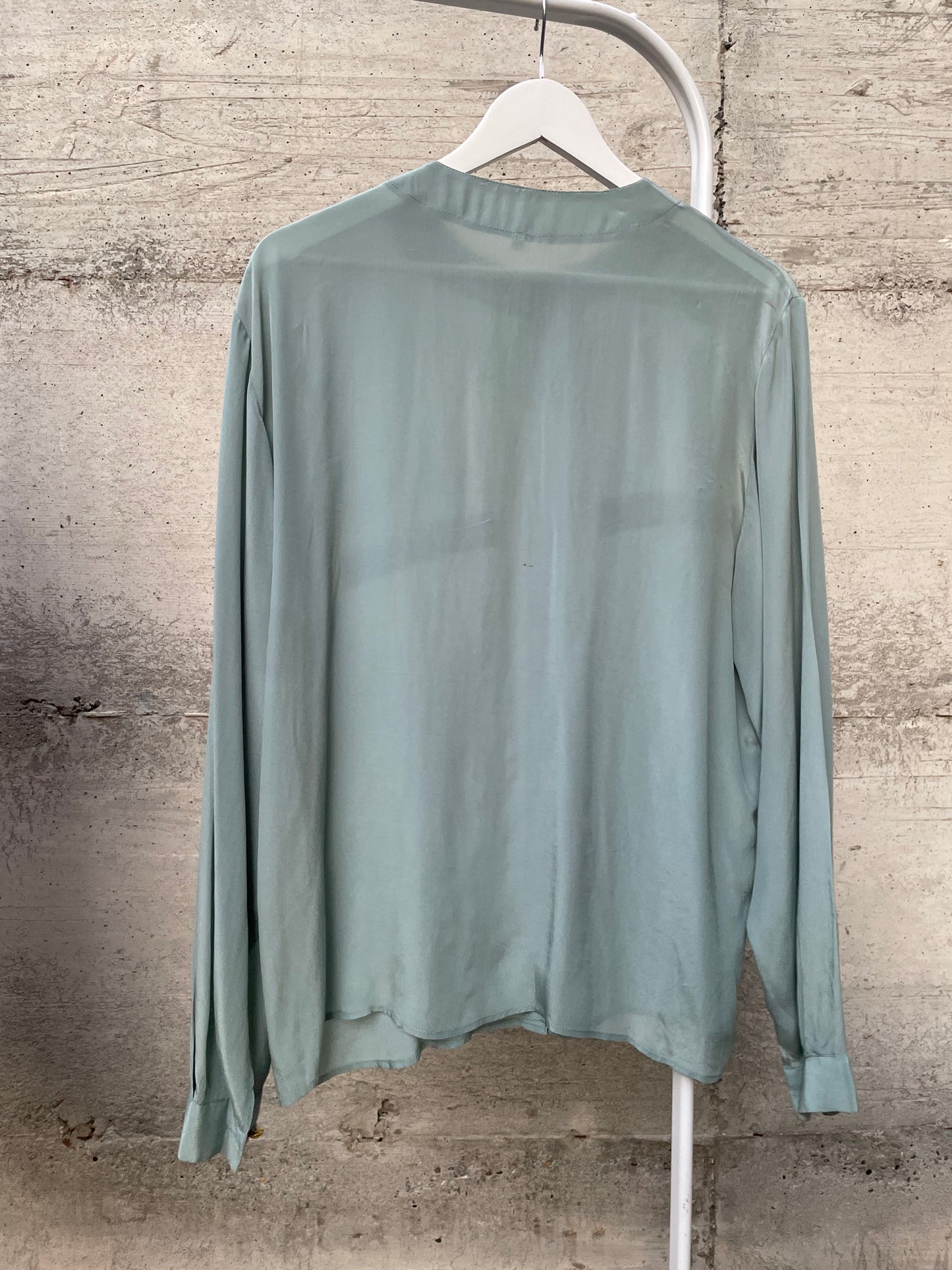 Camicia turchese in misto seta con bottoni gioiello - taglia M