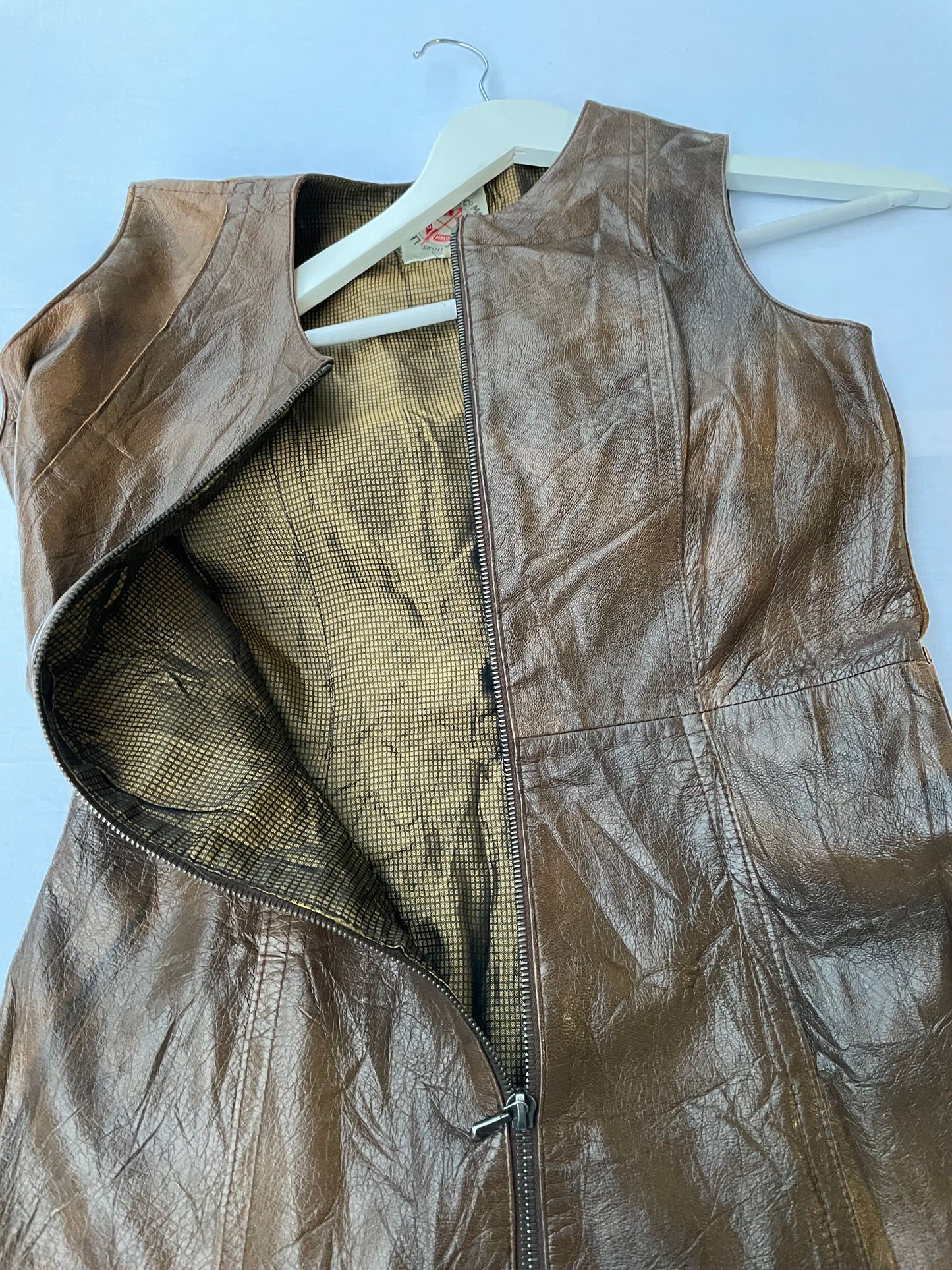 Minidress originale USA smanicato in vera pelle marrone sfumata - taglia S