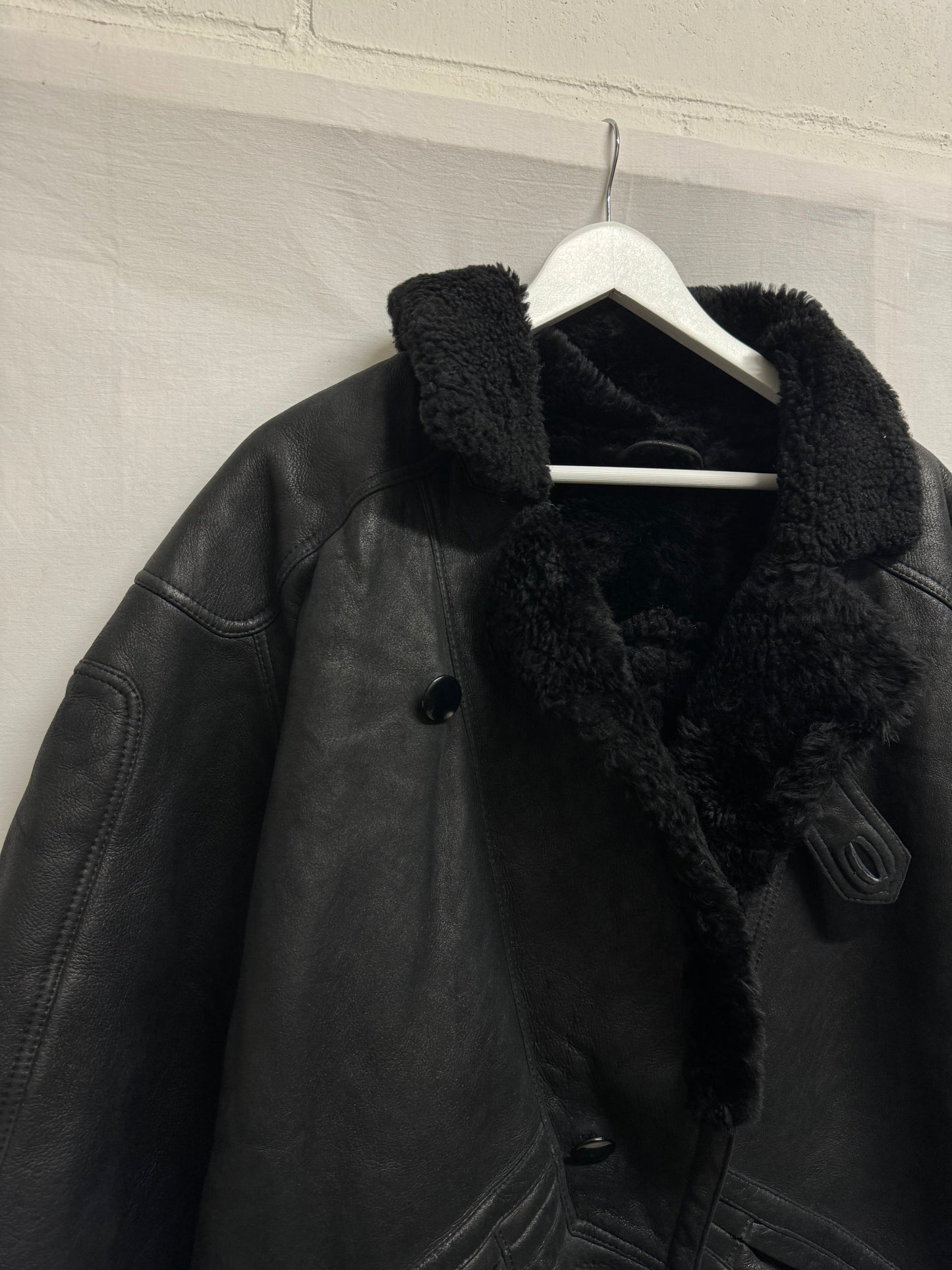 Montone Shearling in pelle nero, taglia 48it uomo