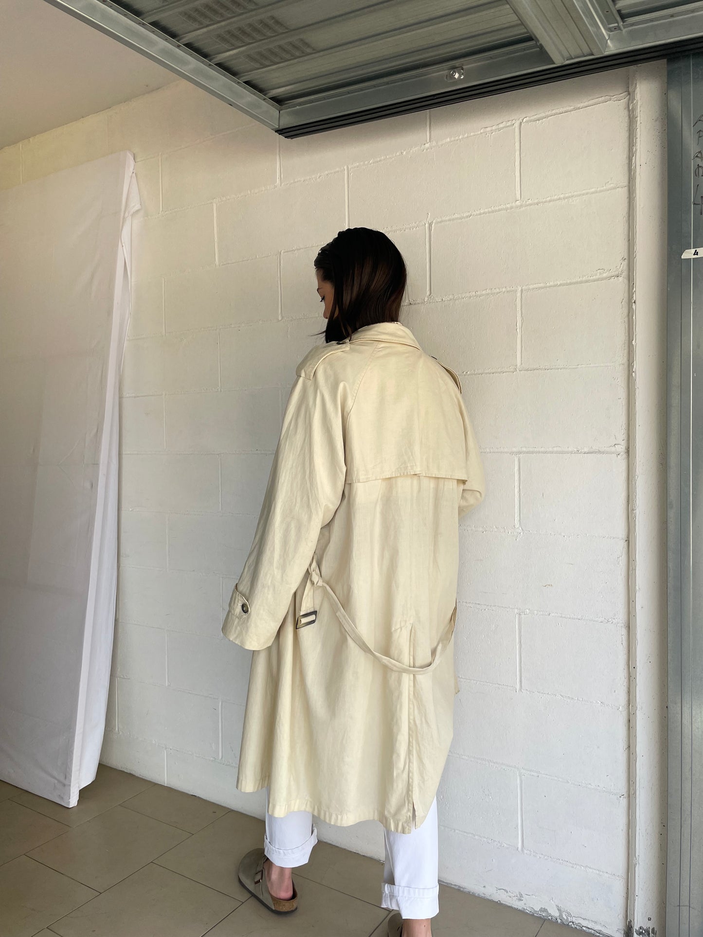 Trenchcoat crema in cotone Andrea Silardi