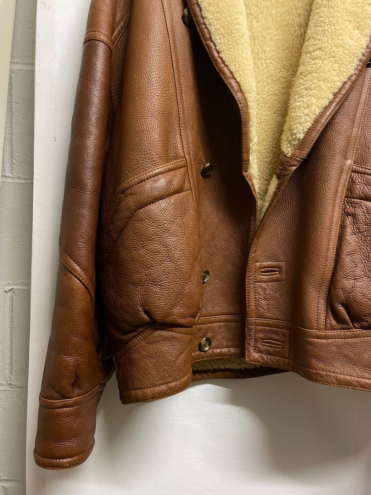 Montone Shearling originale esterno in pelle e interno a pelo raso burro, taglia 50it uomo