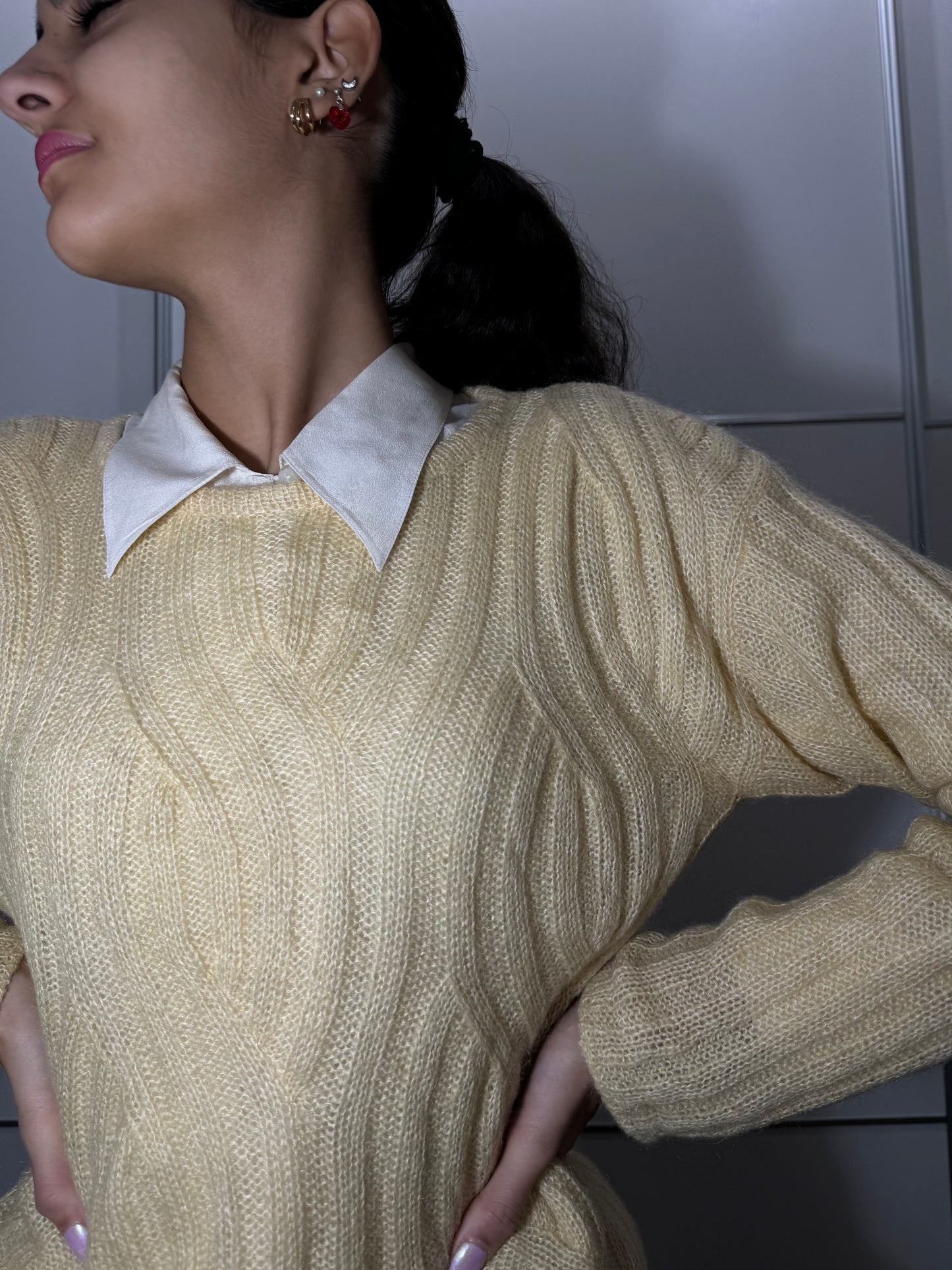 Maglioncino girocollo crochet in lana