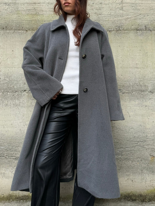 Cappotto sartoriale lungo monopetto grigio fumo, 100% lana