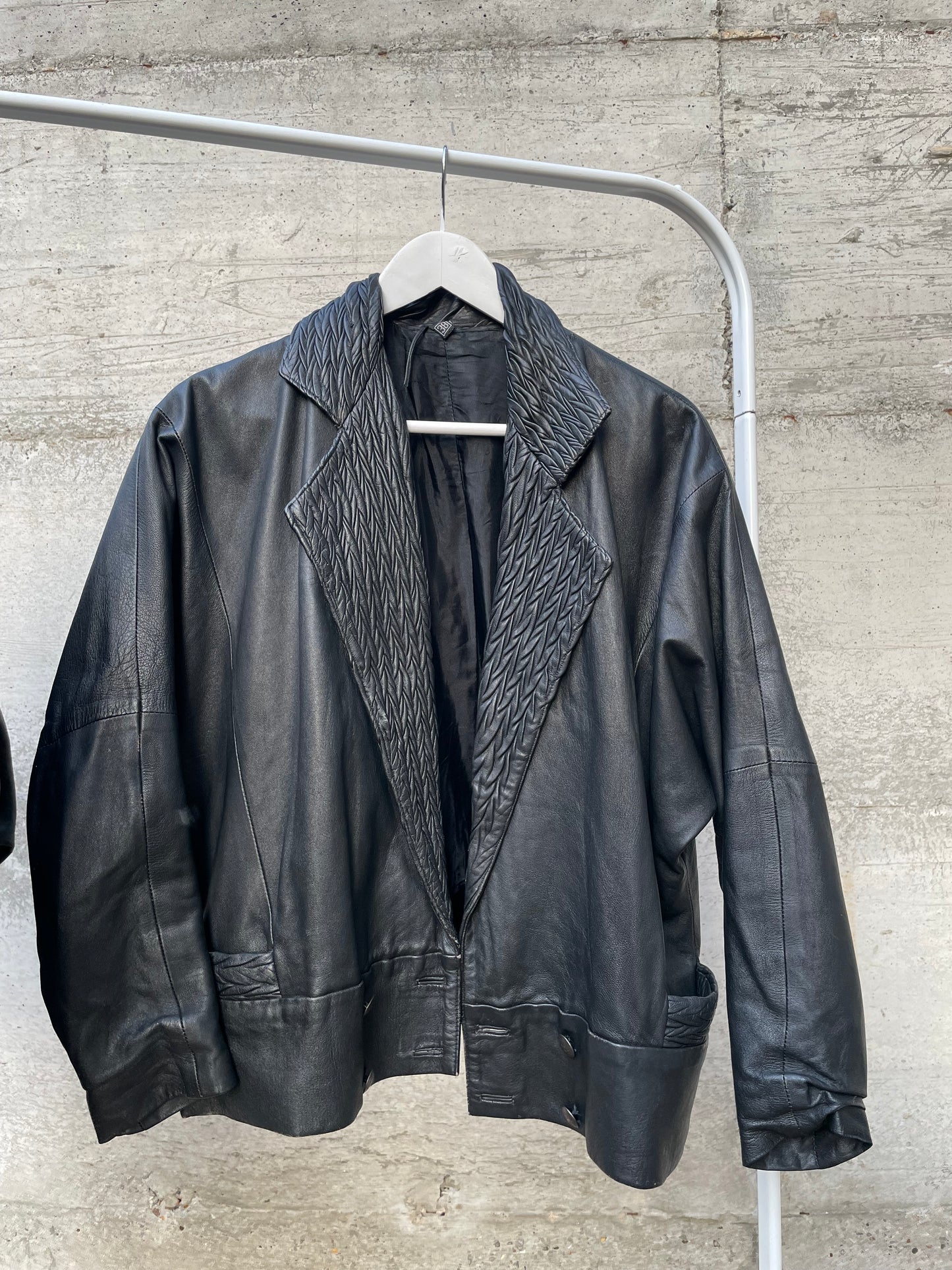 Giacca in nappa nera lavorata, vera pelle, taglia M donna