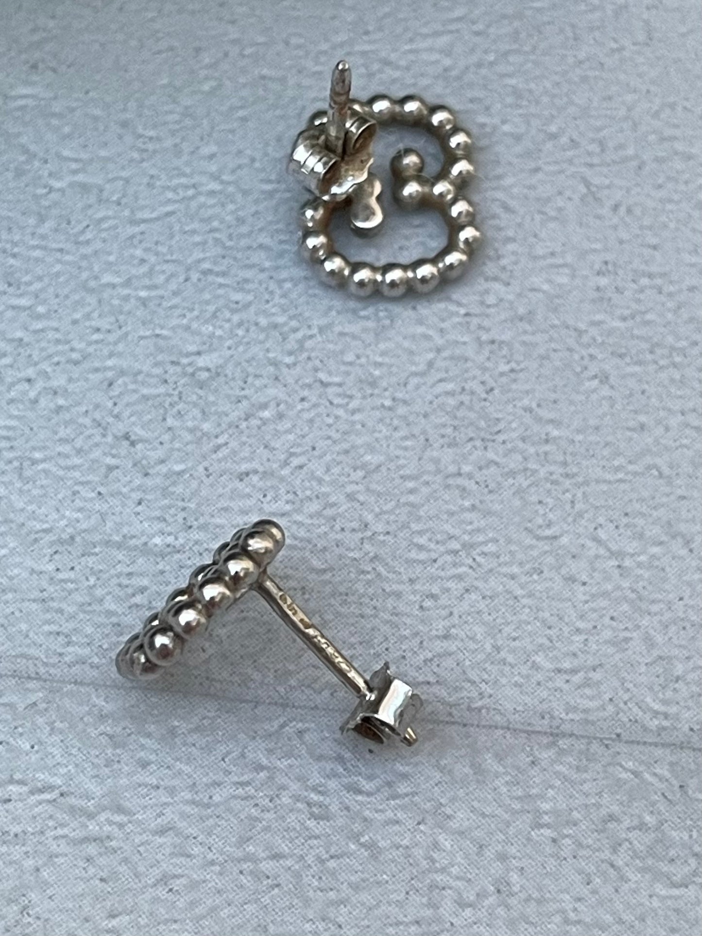 Orecchini a lobo Gucci Boule doppia G - argento 925