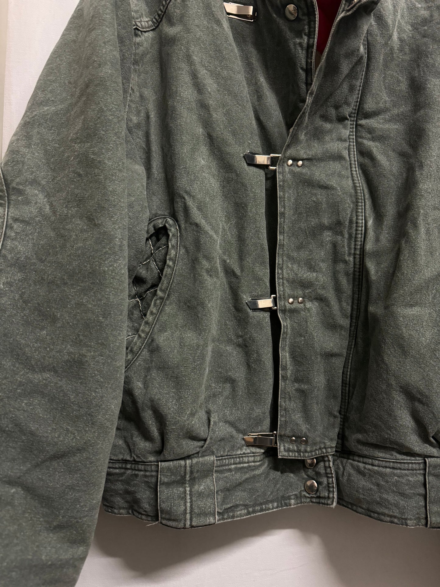 Bomber unisex trapuntato anni 80, in denim grigio con fodera rossa