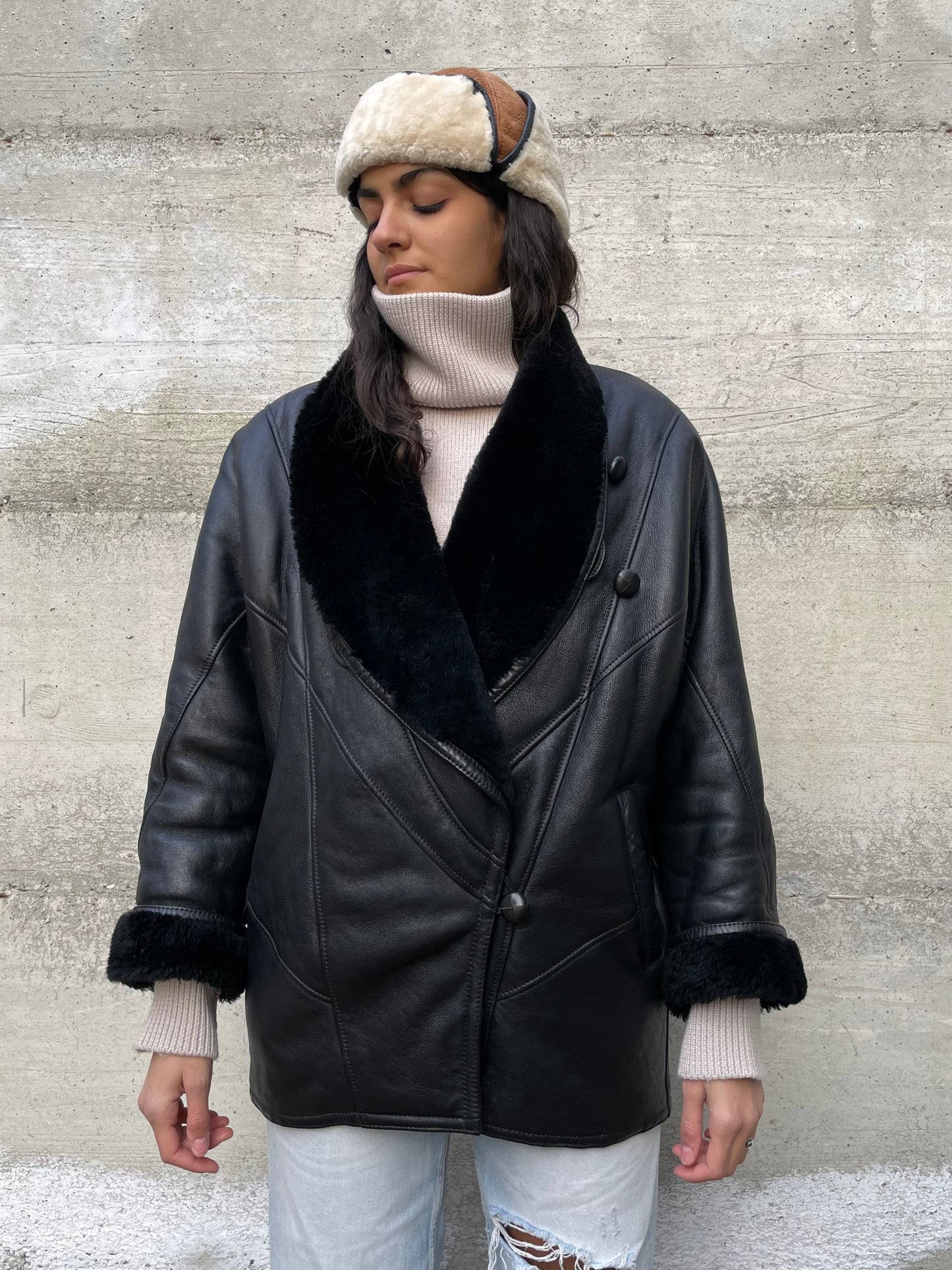 Montone donna originale Shearling 80s, esterno in pelle e interno a pelo raso, in rara taglia piccola