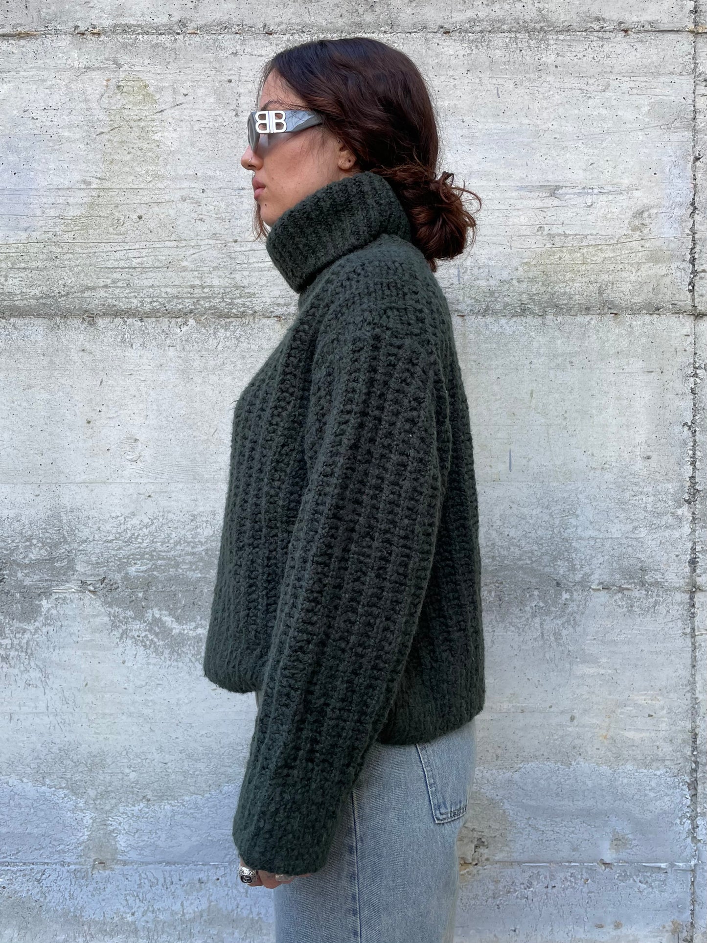 Maglione oversize a collo alto in misto lana