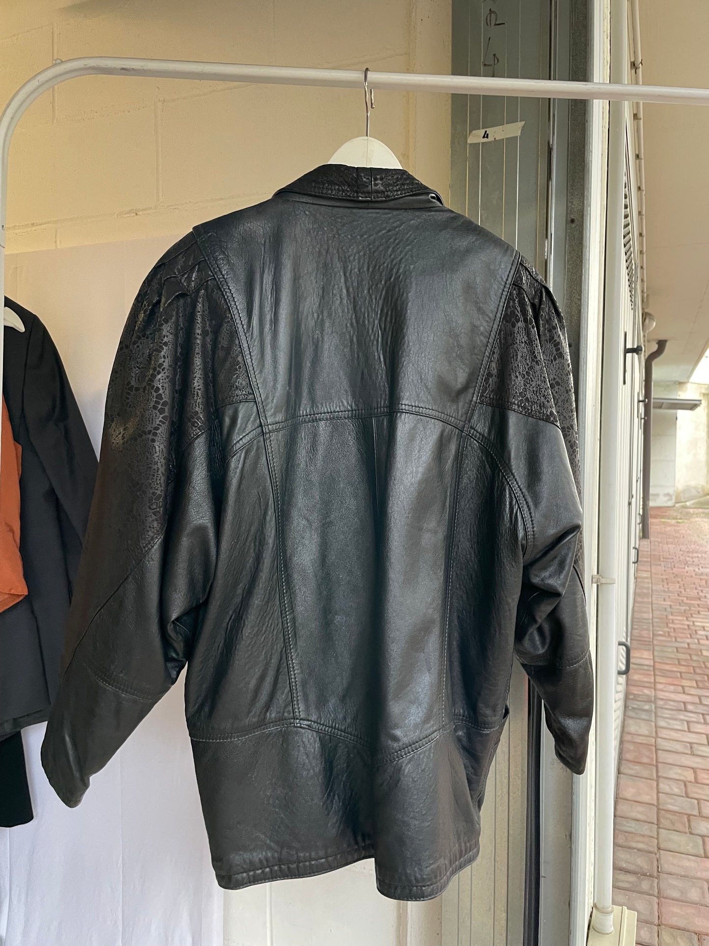 Giacca 80s lavorata in vera pelle nera - taglia M