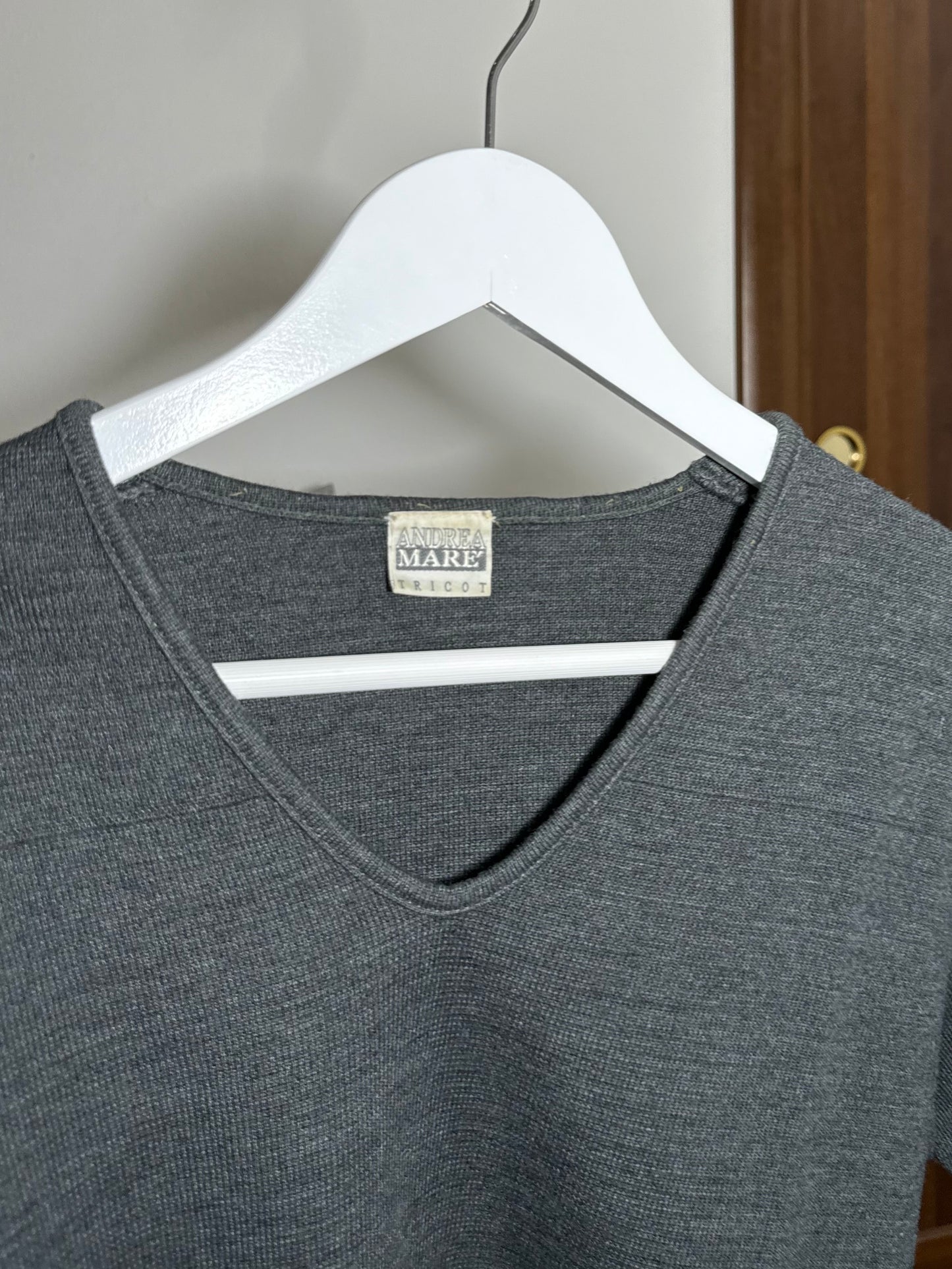 Maglioncino grigio fumo in misto lana merino