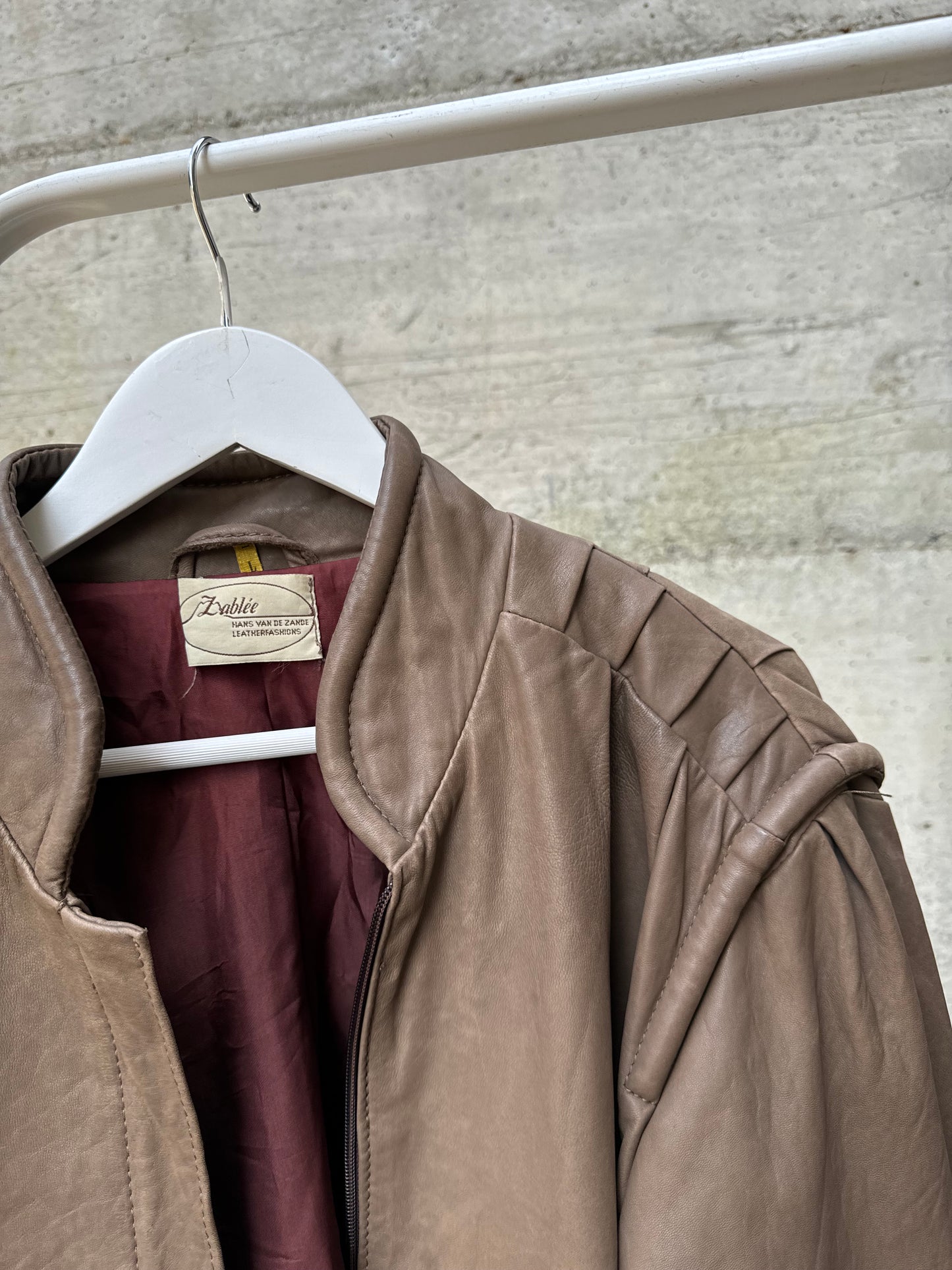 Bomberino donna liscio in vera pelle nappata