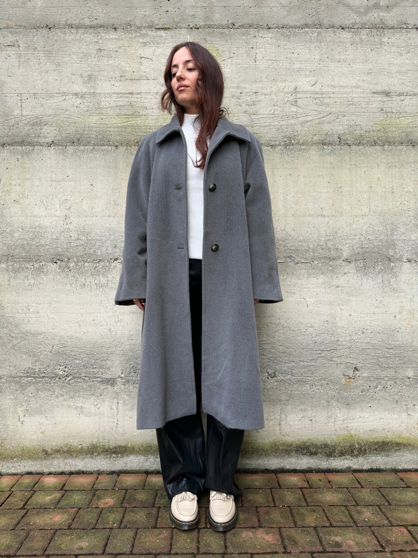 Cappotto sartoriale lungo monopetto grigio fumo, 100% lana