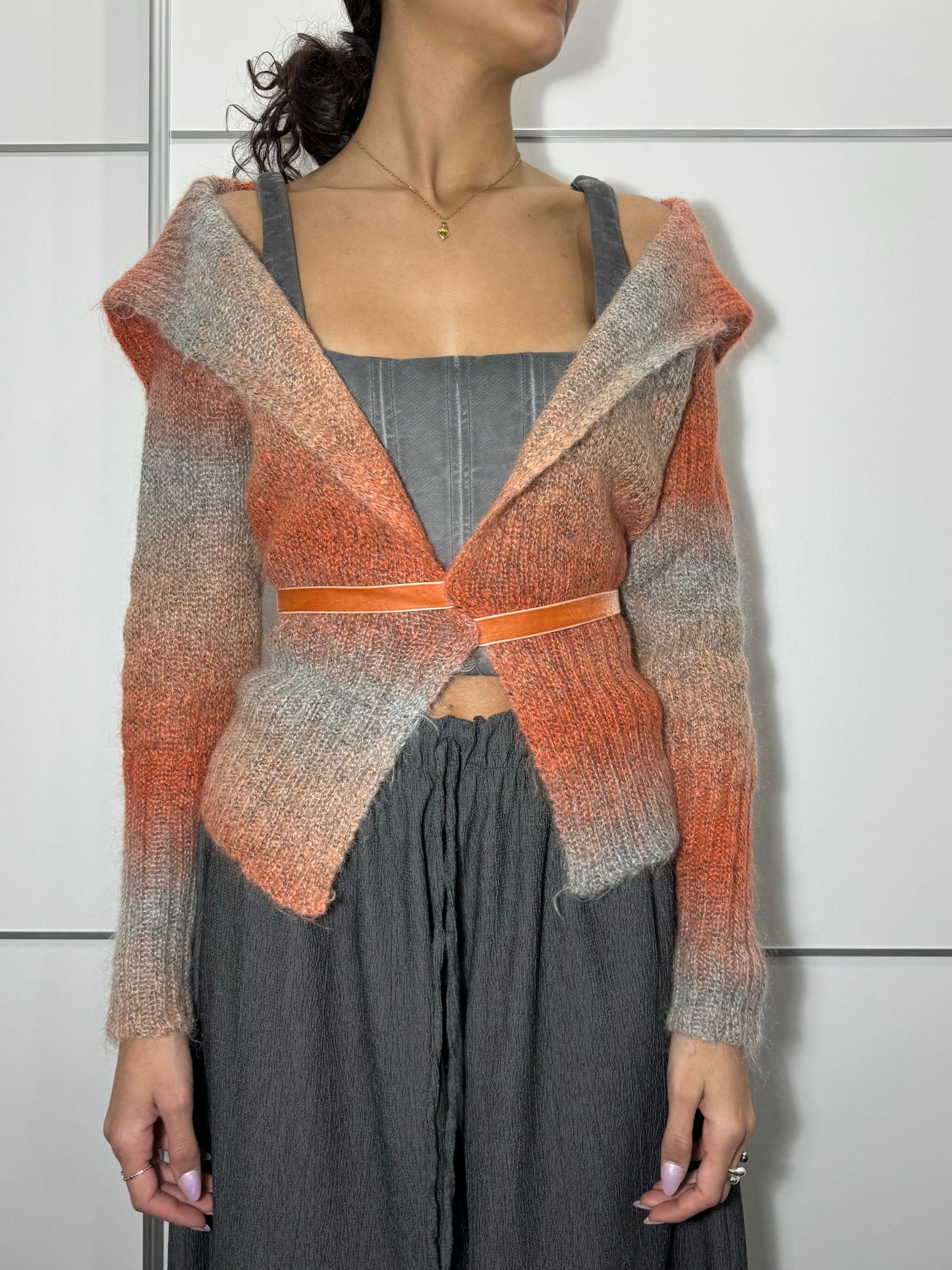 Cardigan sfumato Y2K in misto lana e mohair