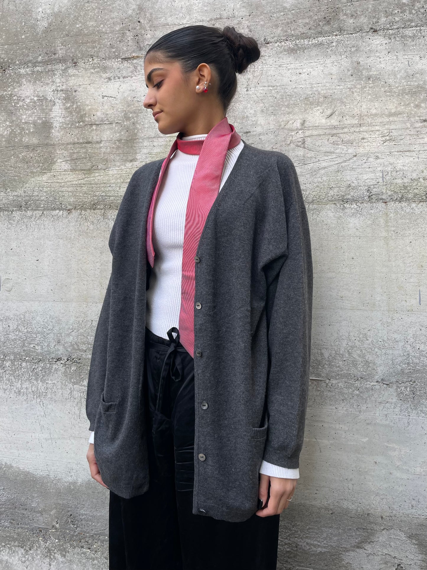 Cardigan sartoriale grigio 100% cashmere