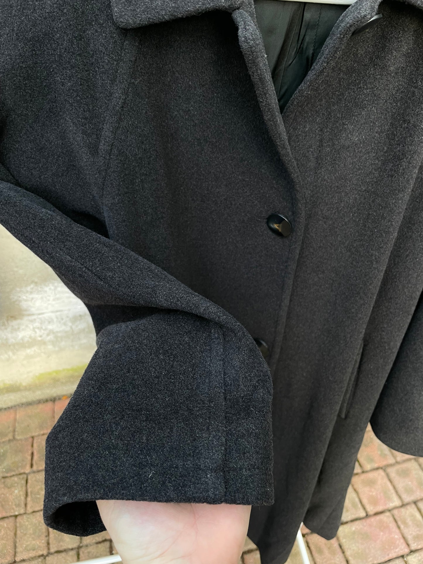 Cappotto sartoriale monopetto grigio scuro 100% lana vergine, in rara taglia 42it