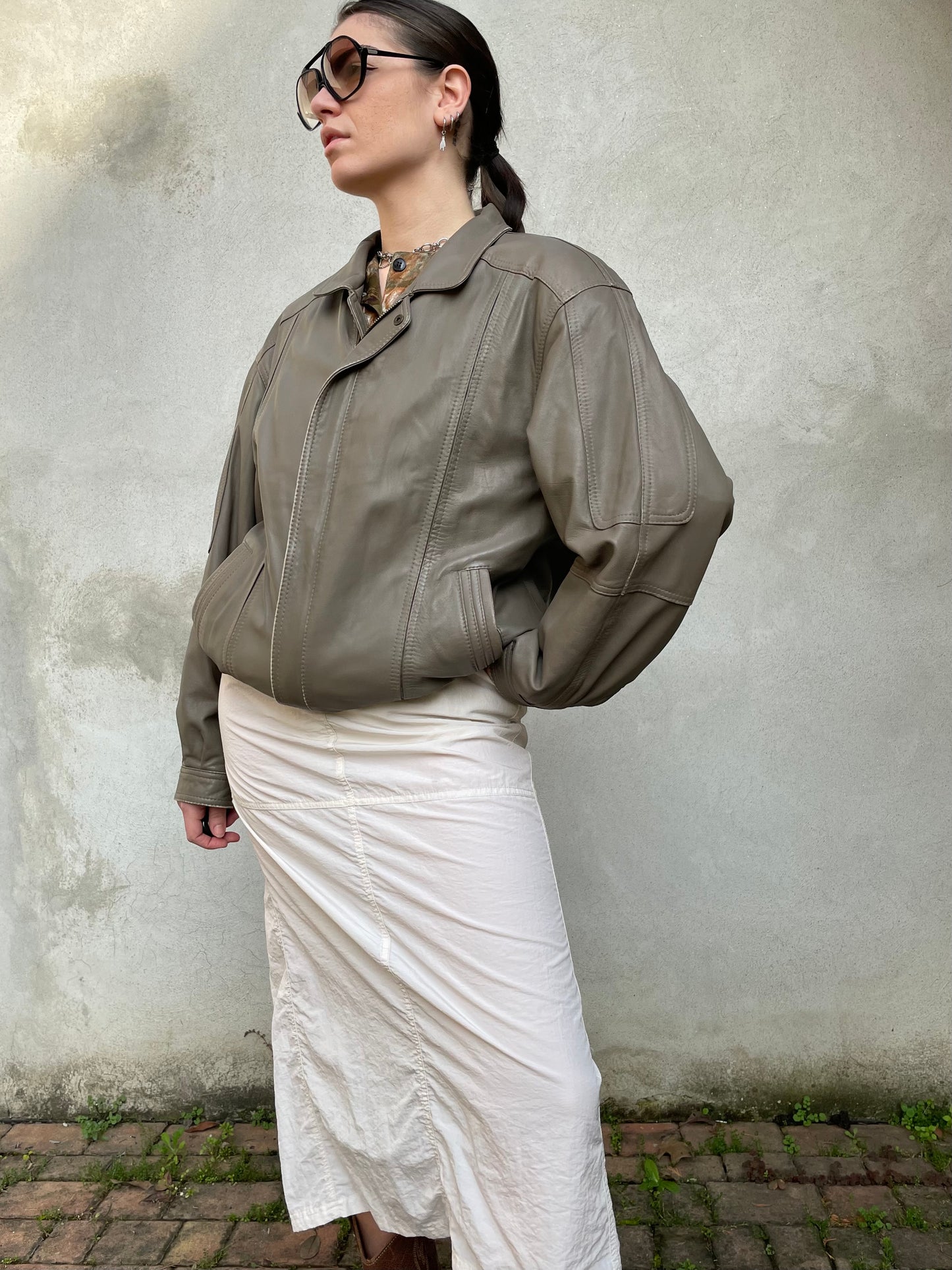 Bomber in nappa tortora