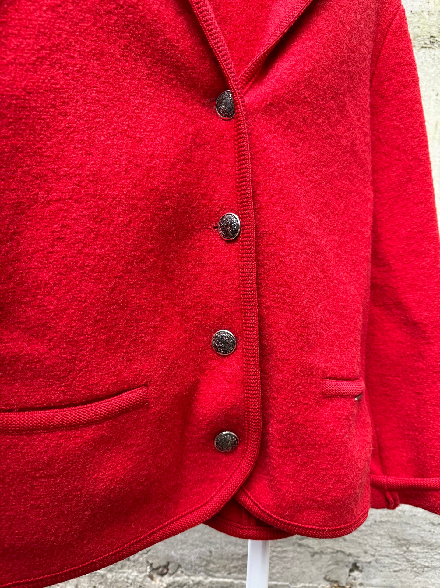 Giacchino tirolese Geiger rosso, in pura lana vergine