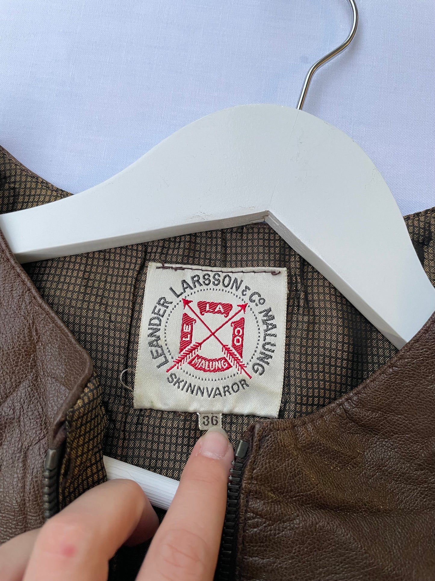 Minidress originale USA smanicato in vera pelle marrone sfumata - taglia S