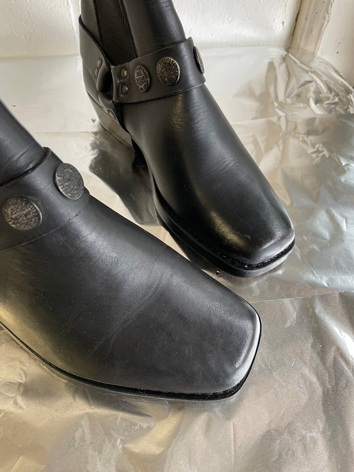 EU 38 - Kentucky boots bassi Levi's Strauss vera pelle neri