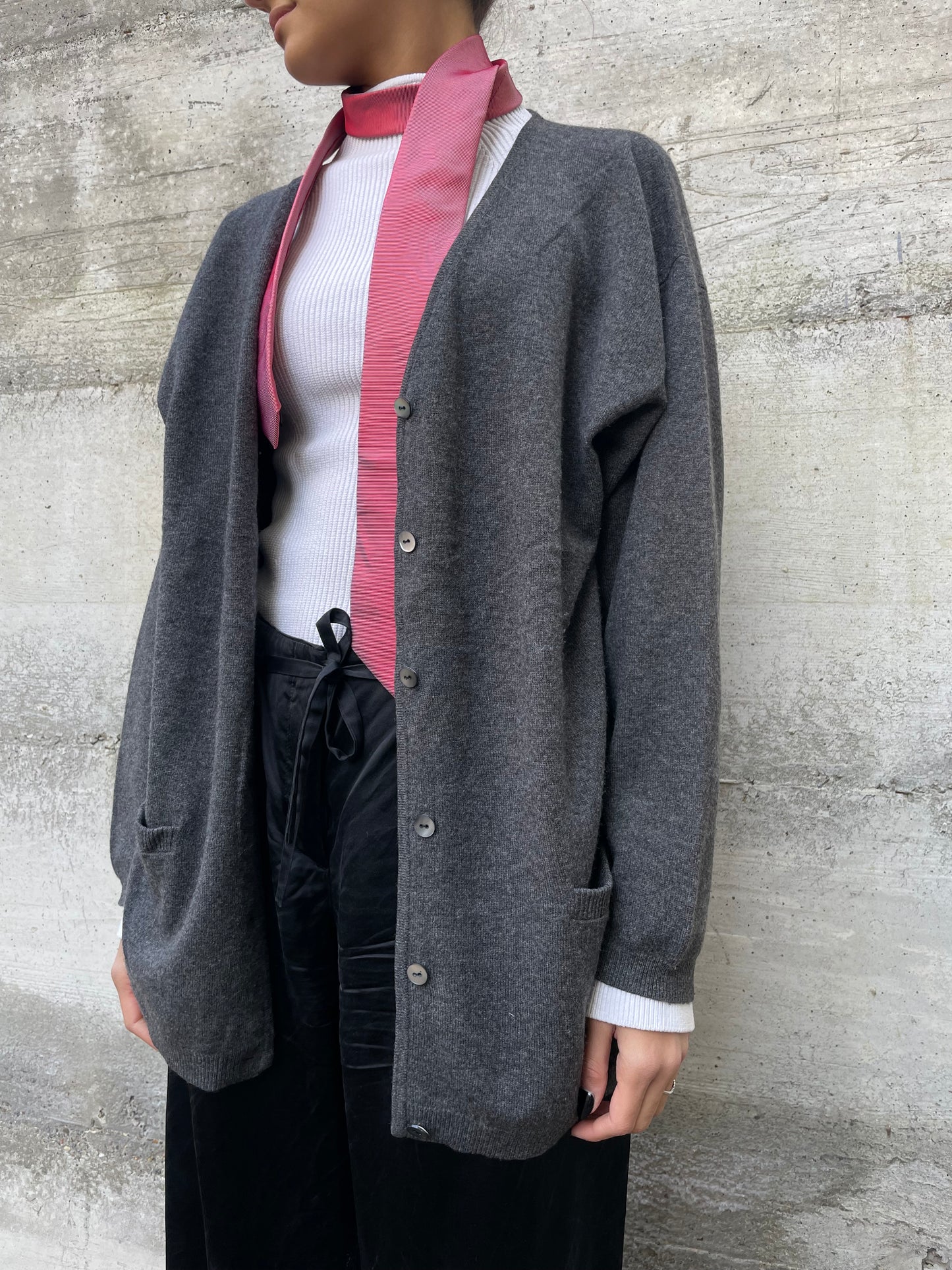 Cardigan sartoriale grigio 100% cashmere