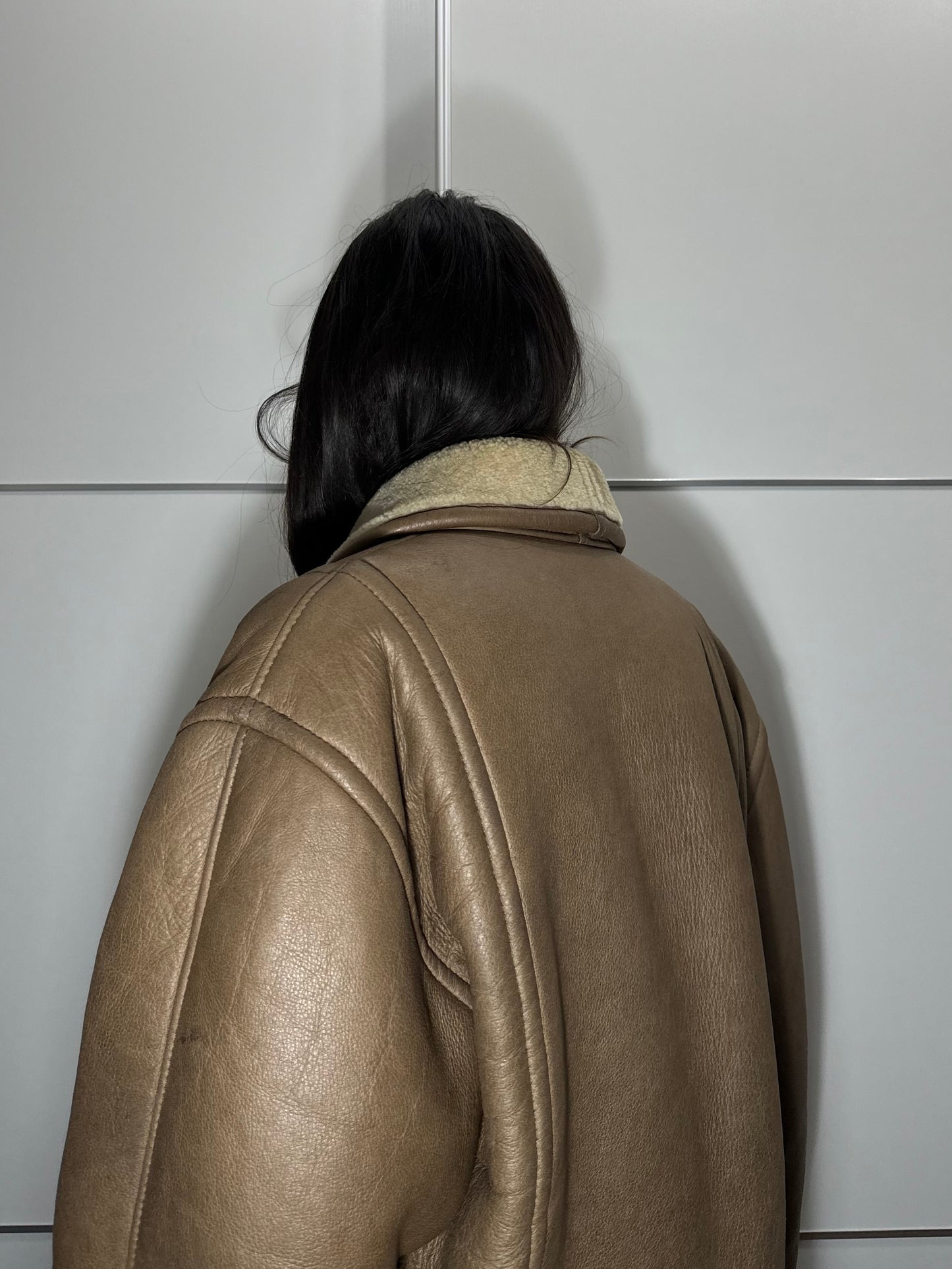 Montone originale Shearling in pelle nocciola, rara taglia piccola da donna