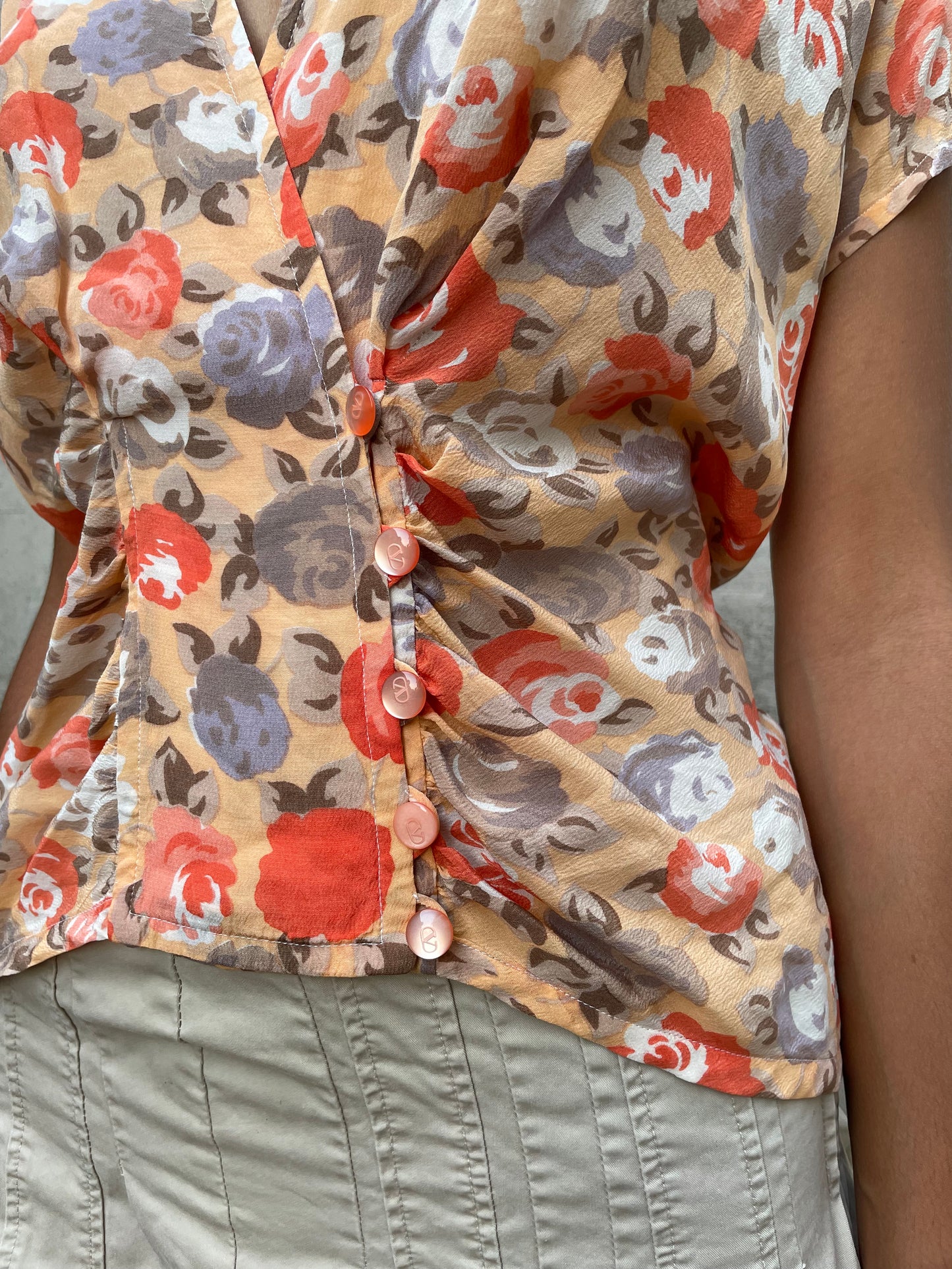 Blusa sartoriale 100% seta con bottoni Valentino originali - taglia S/M