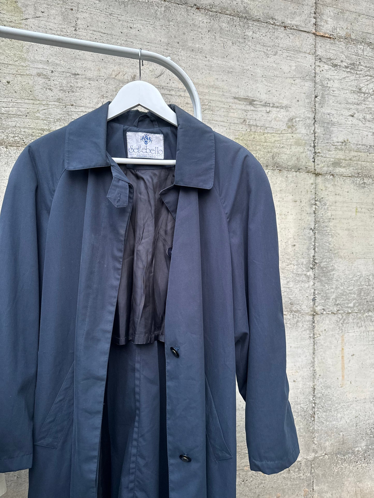 Trenchcoat sartoriale monopetto blu notte