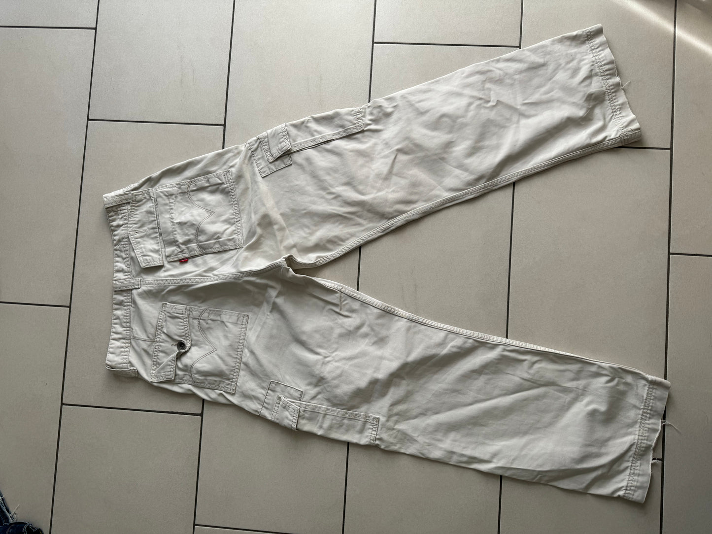 Levi’s cargo loose straight W30 L32