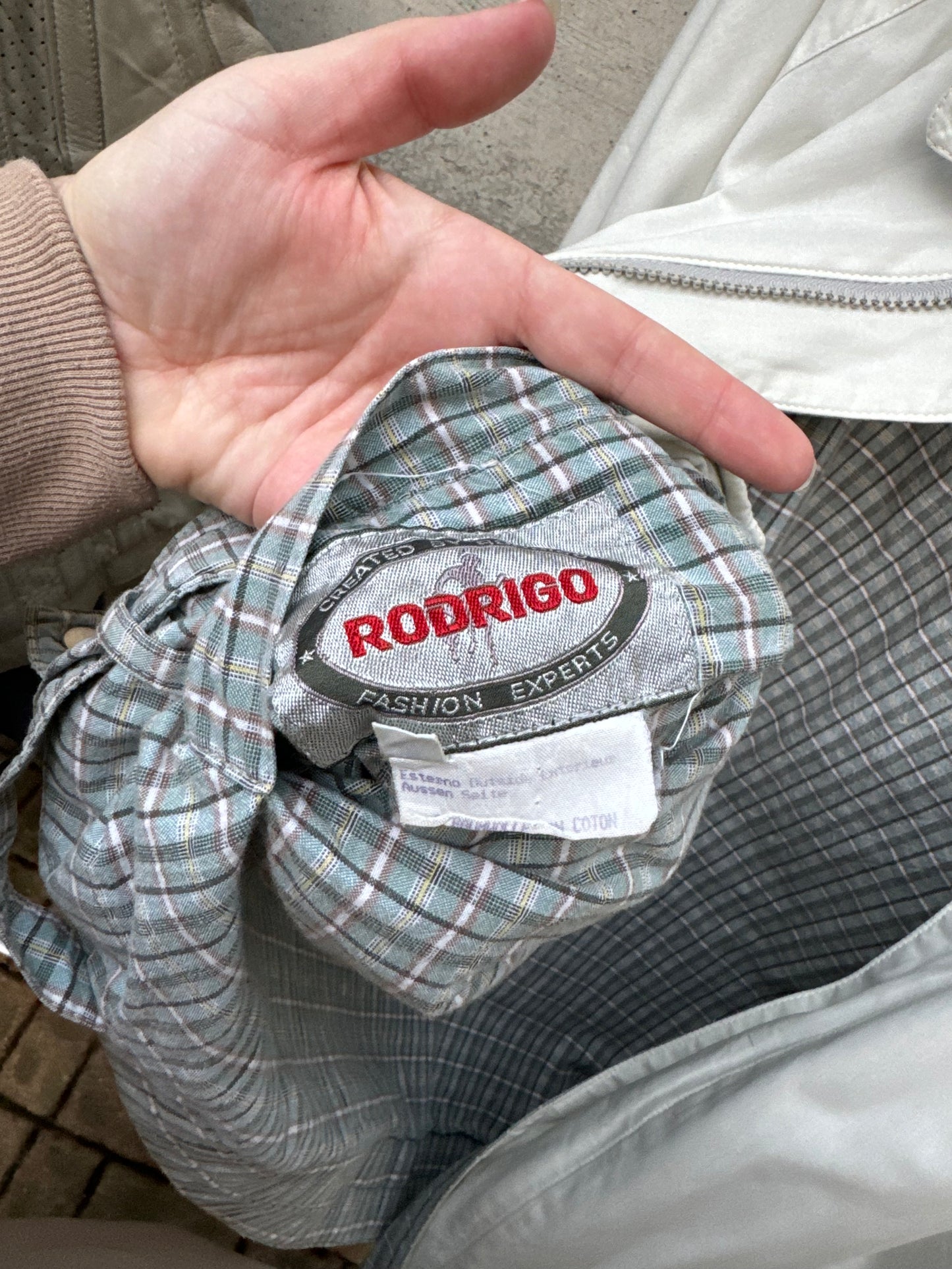 Bomber reversibile ghiaccio in 100% cotone, lato interno tartan sui toni del turchese