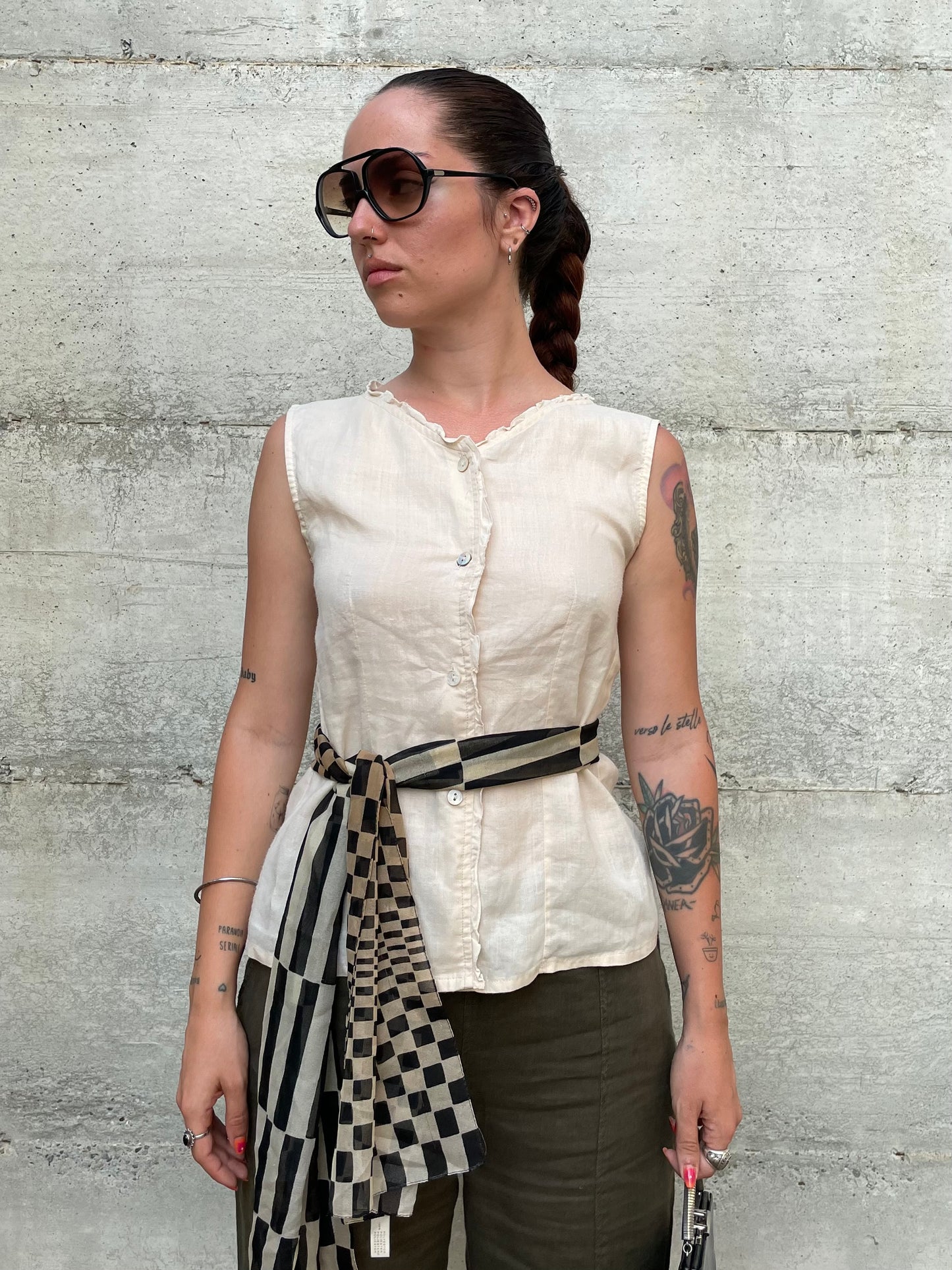 Camicetta smanicata burro 100% lino, sartoriale Made in Italy, Taglia S