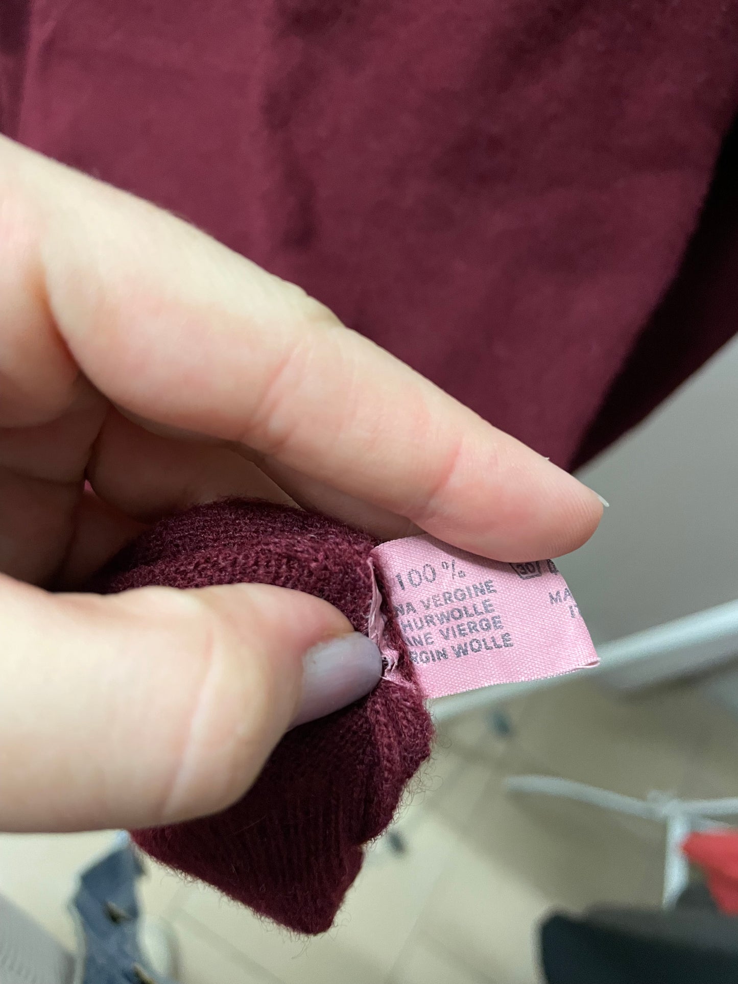 Maglione unisex a collo alto borgogna 100% lana vergine