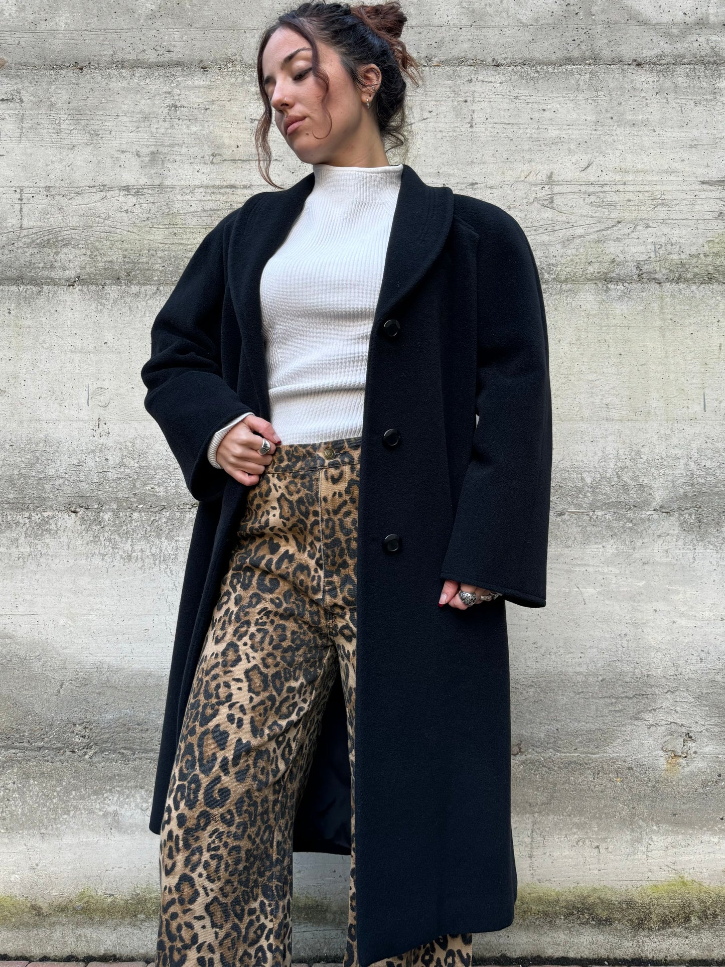 Cappotto donna sartoriale 100% lana vergine merino Marzotto e fodera in cupro Bemberg. Taglia 42it