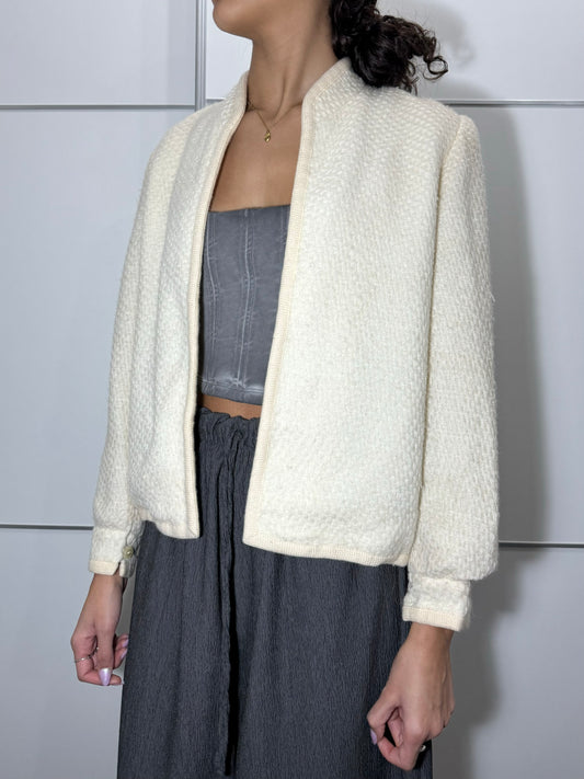 Giacca bolero lavorata color burro in misto lana