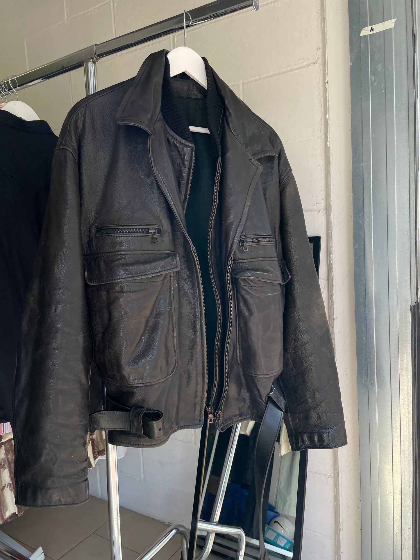 Chiodo vintage distressed in vera pelle - L uomo