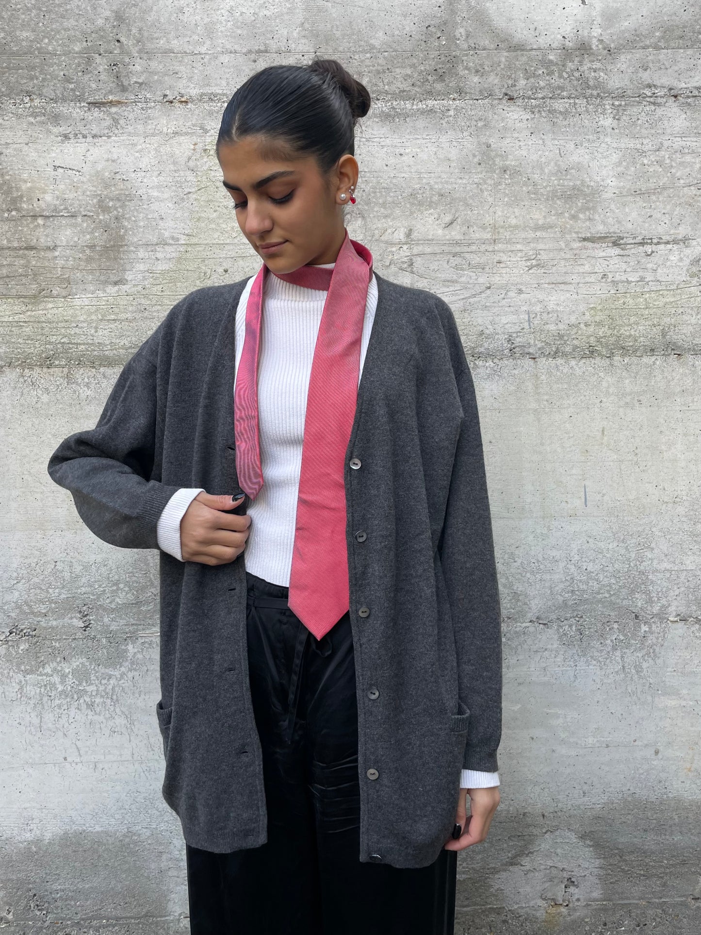 Cardigan sartoriale grigio 100% cashmere