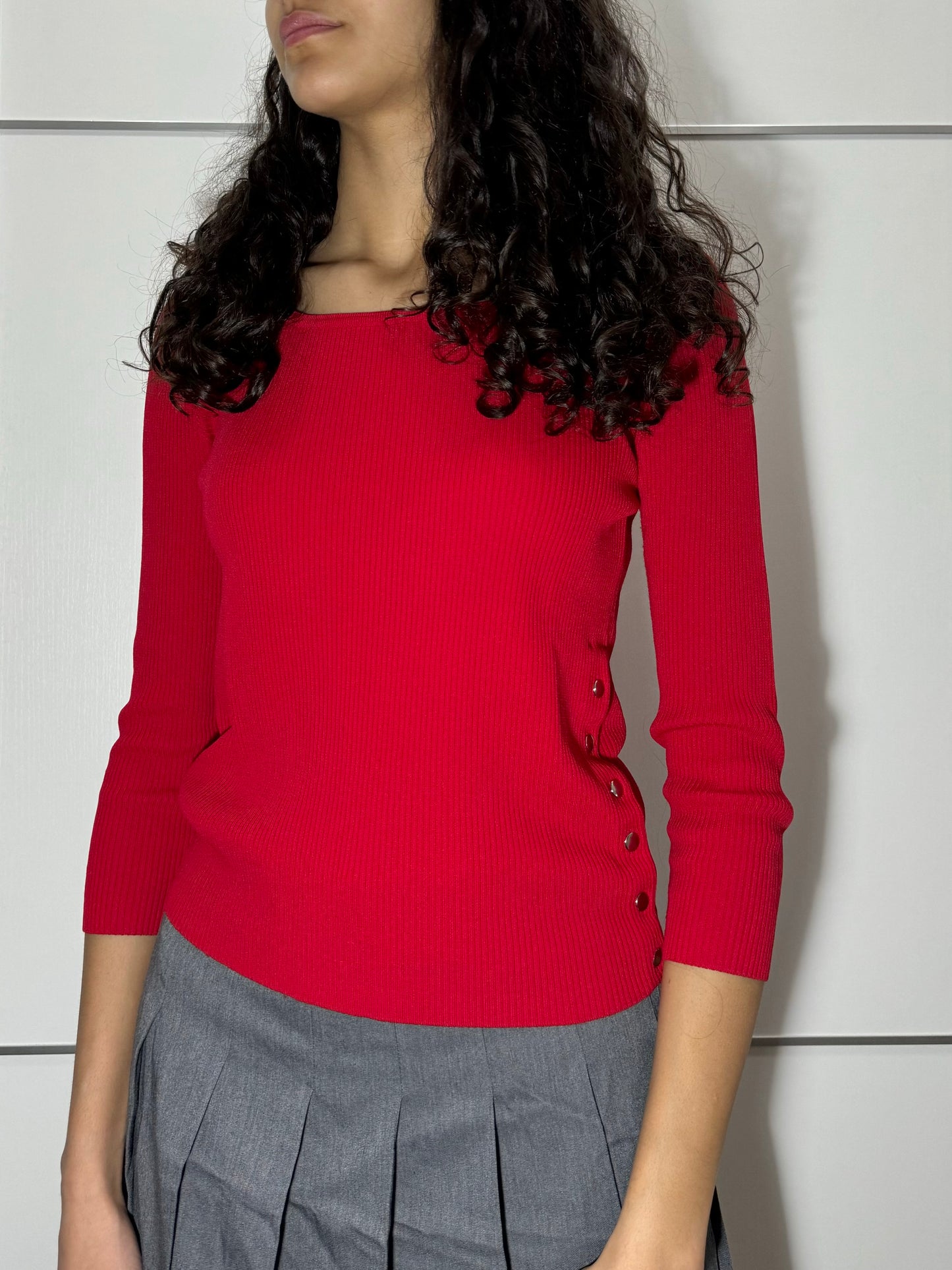 Maglia stretch a costine in misto viscosa e cotone