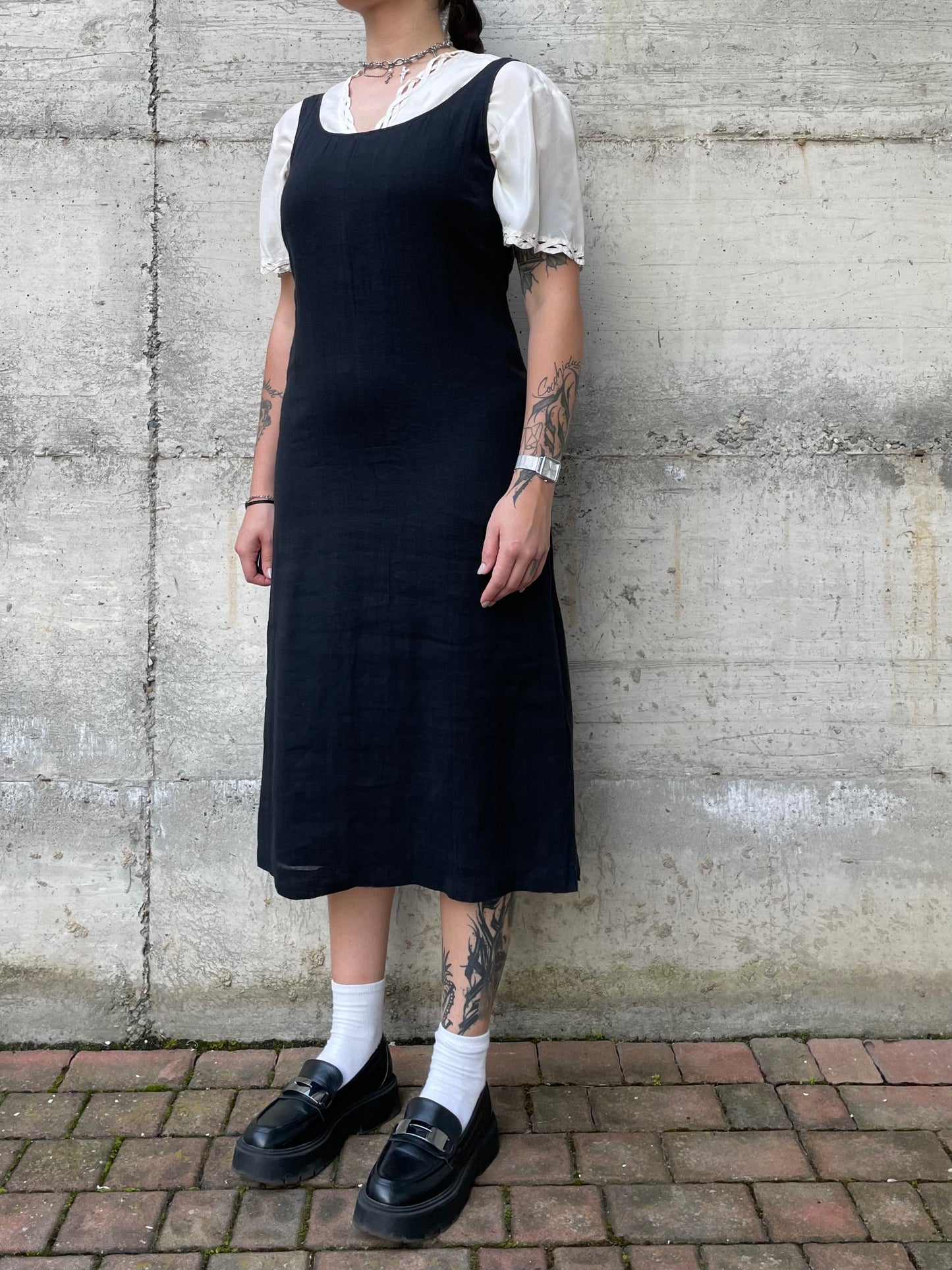 Vestito midi smanicato nero 100% lino - S