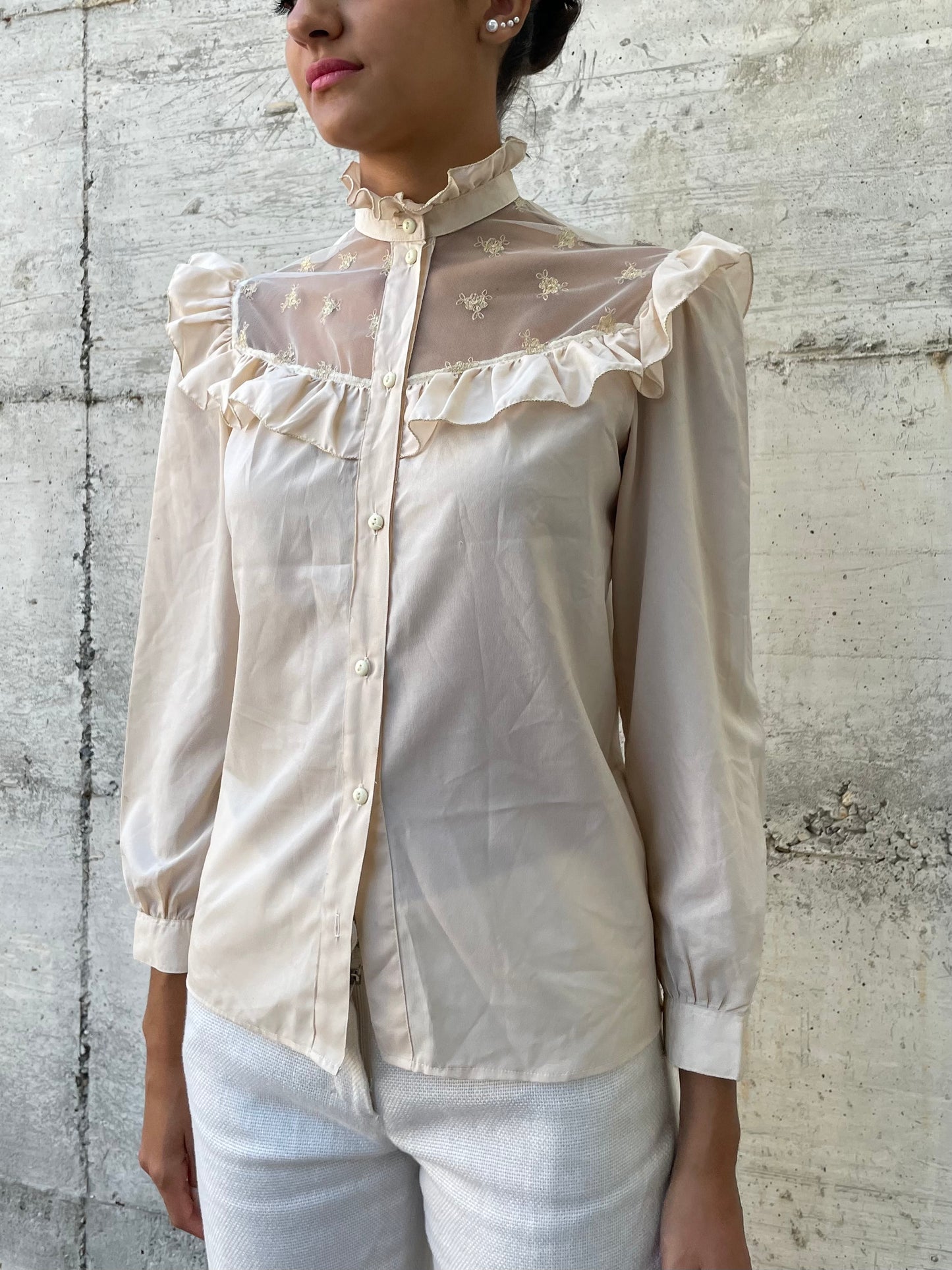 Camicetta nude con balze e dettaglio sheer - taglia S