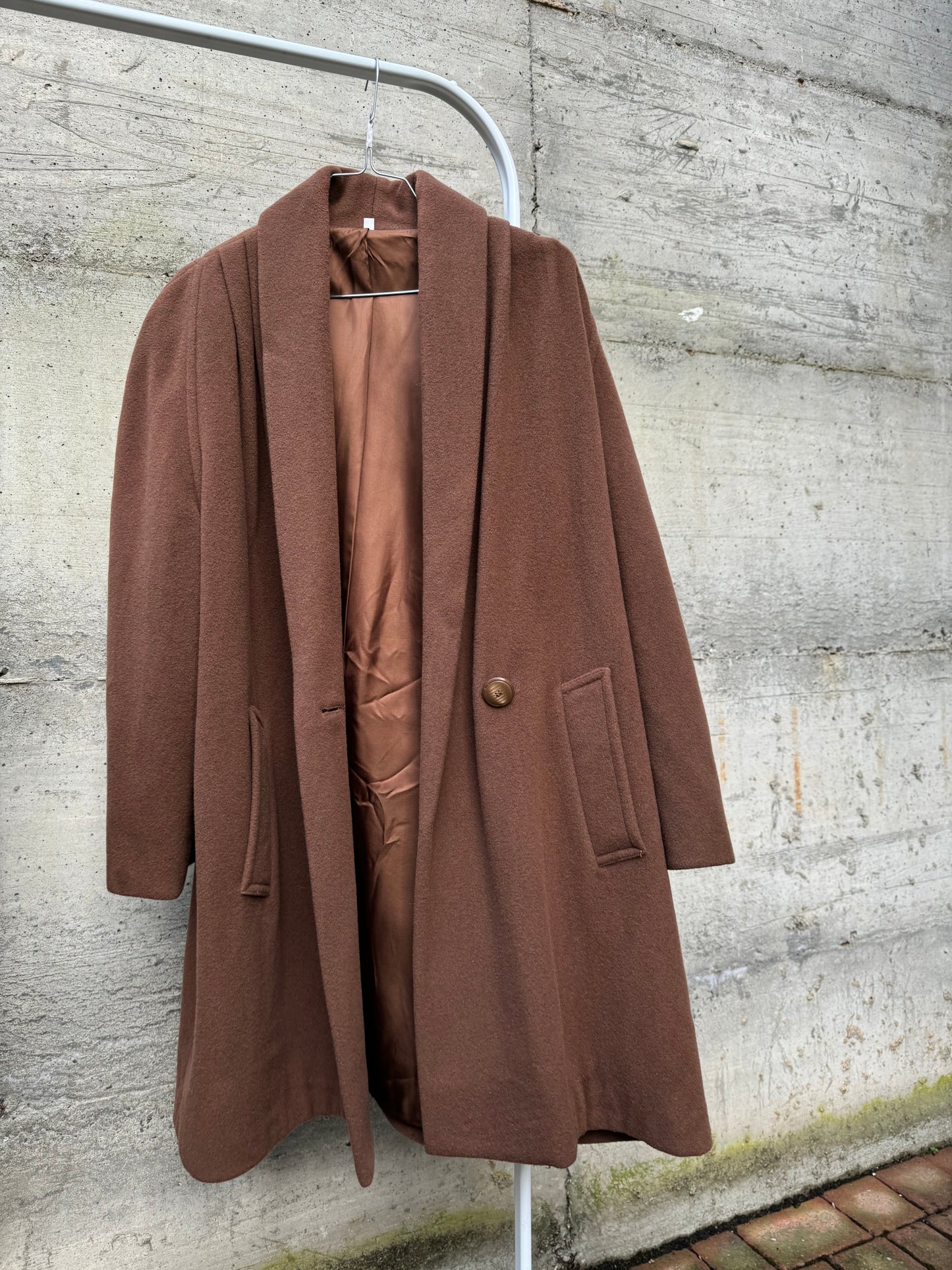 Cappottino doppiopetto cioccolato 80% lana