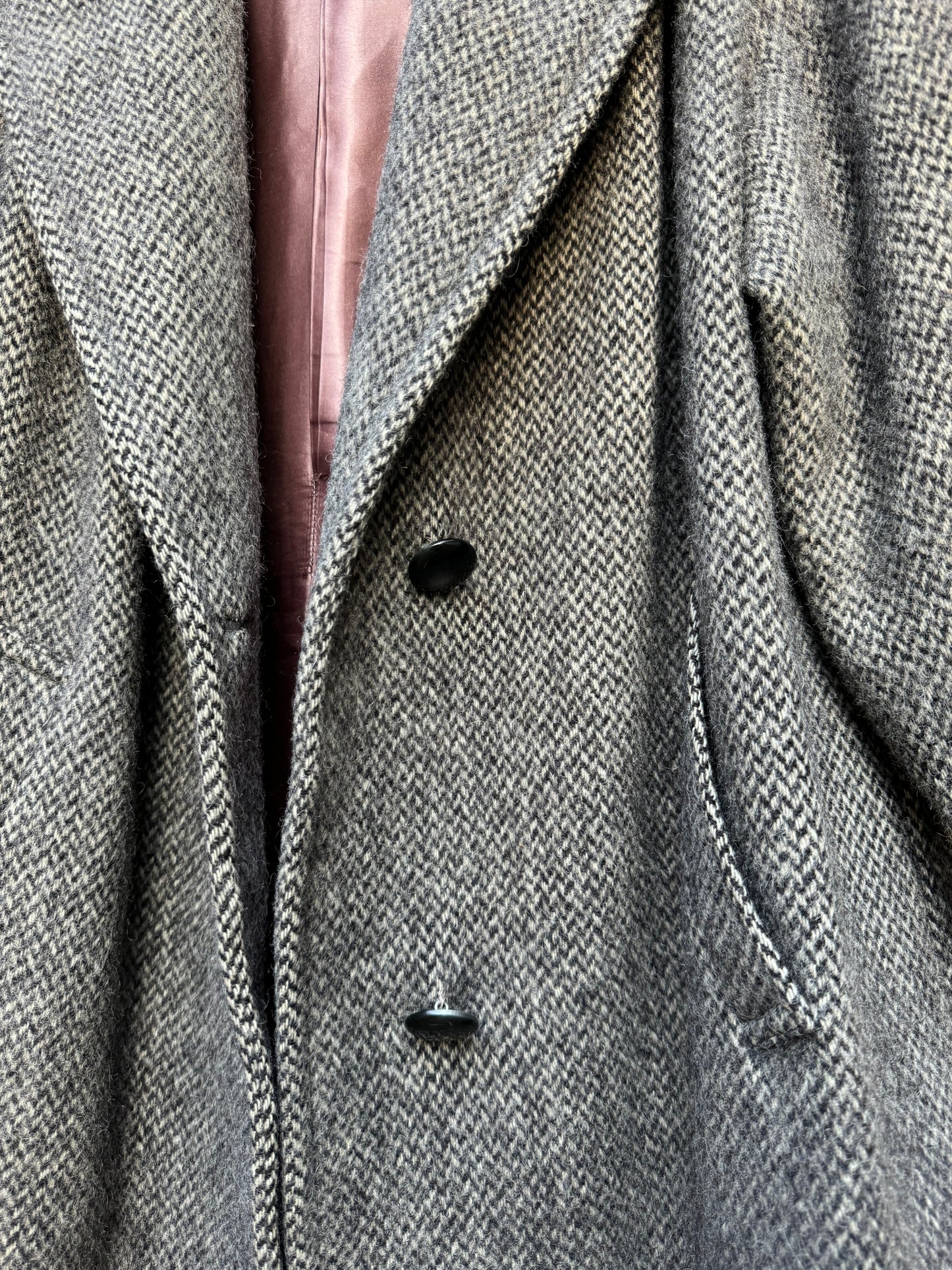 Cappotto corto sartoriale grigio spigato in pura lana vergine