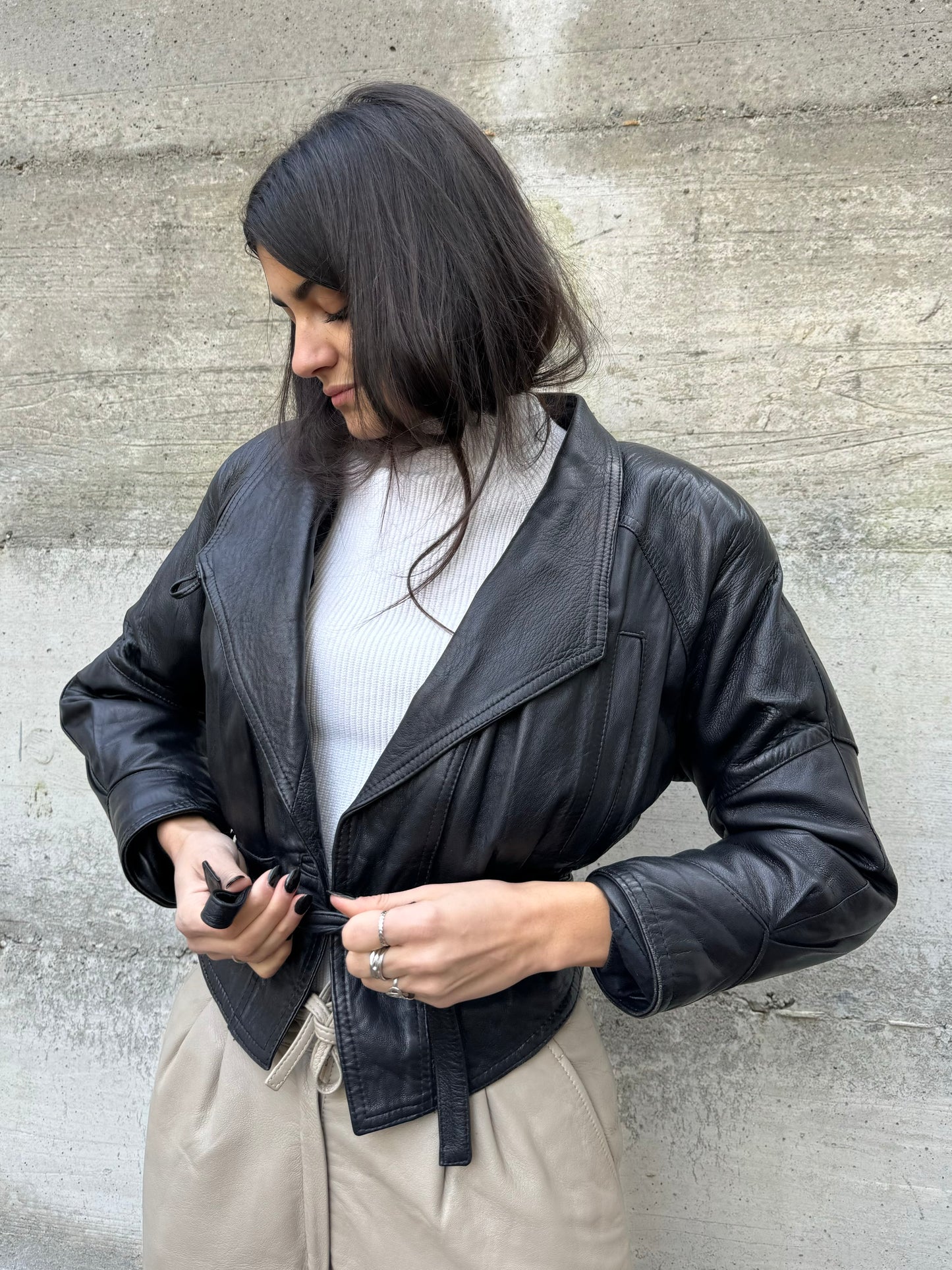 Giacca 80s crop in vera pelle nappata