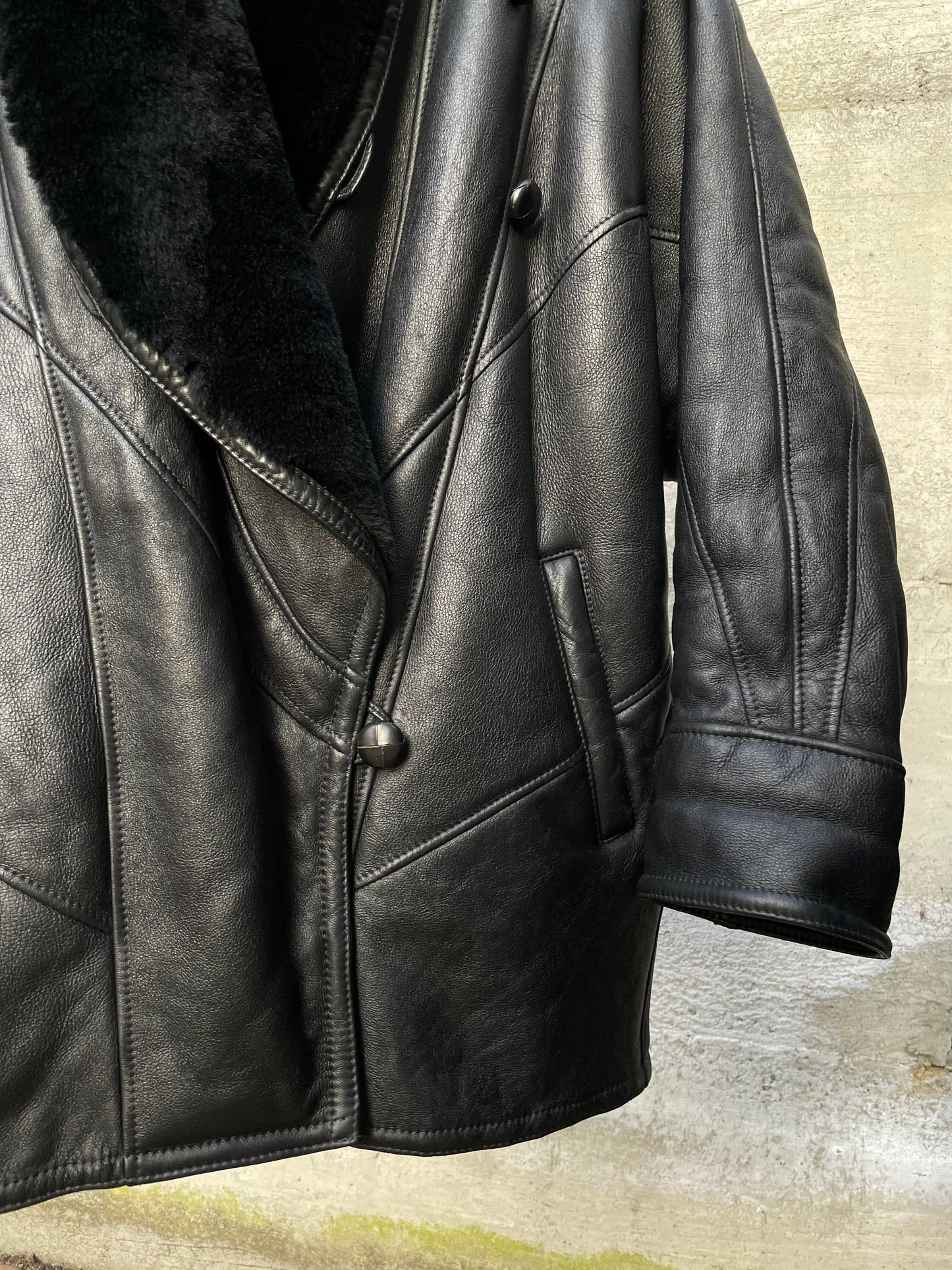 Montone donna originale Shearling 80s, esterno in pelle e interno a pelo raso, in rara taglia piccola