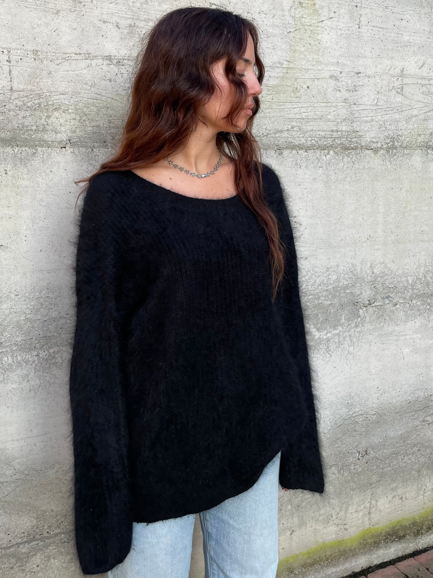 Maxi maglione nero in lana d'angora - taglia unica