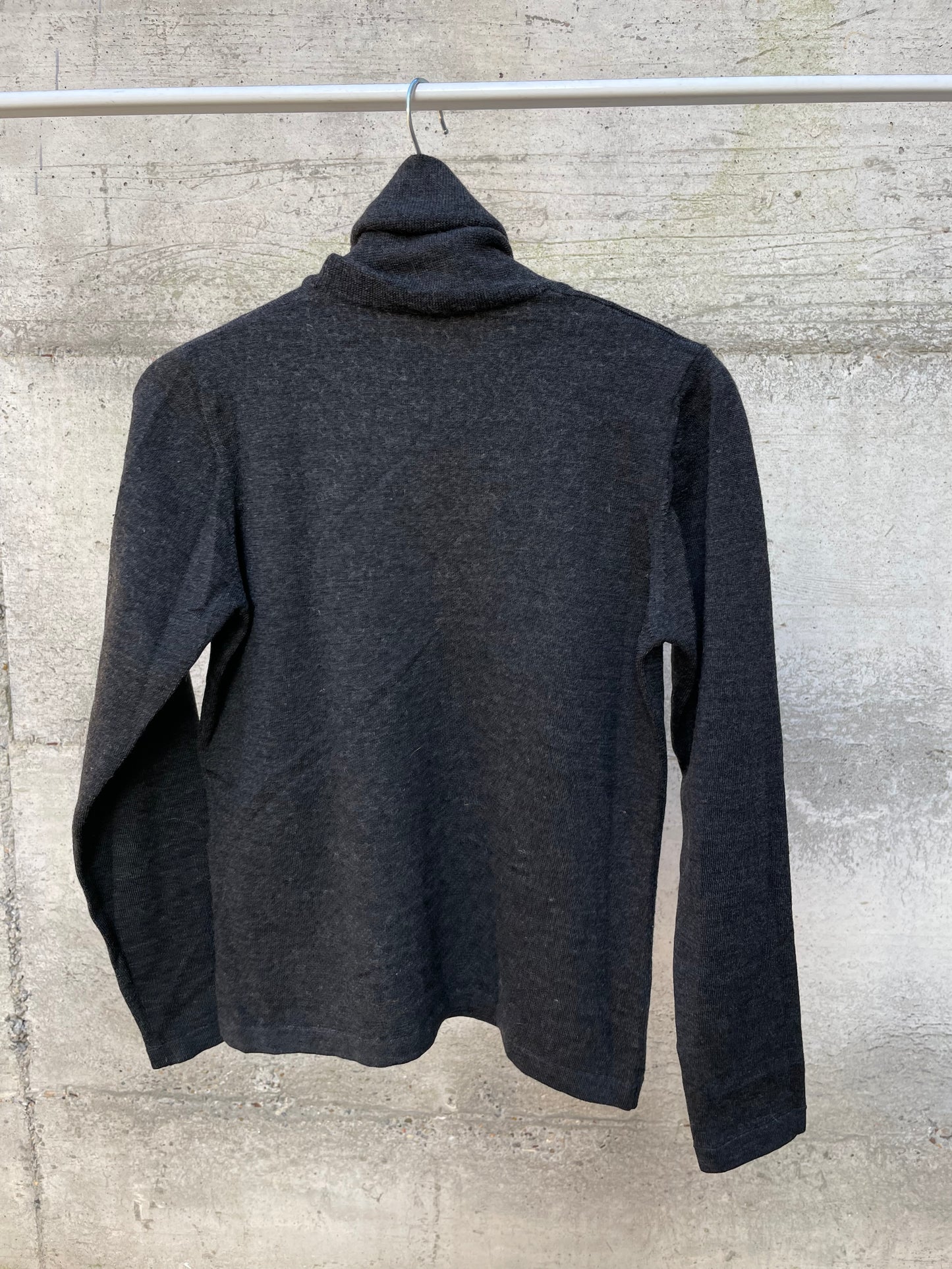 Dolcevita leggero 100% lana vergine grigio scuro - taglia M