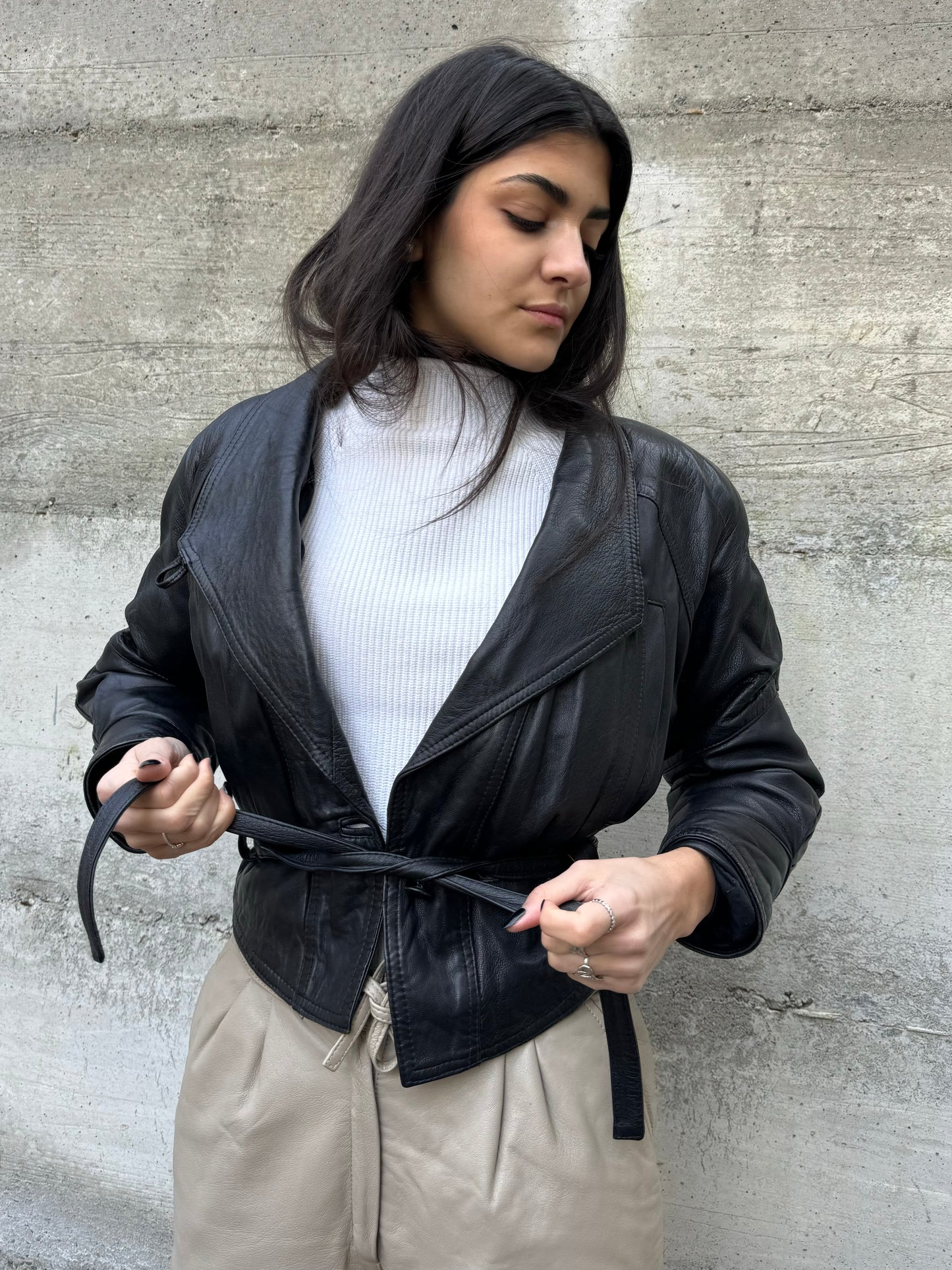 Giacca 80s crop in vera pelle nappata